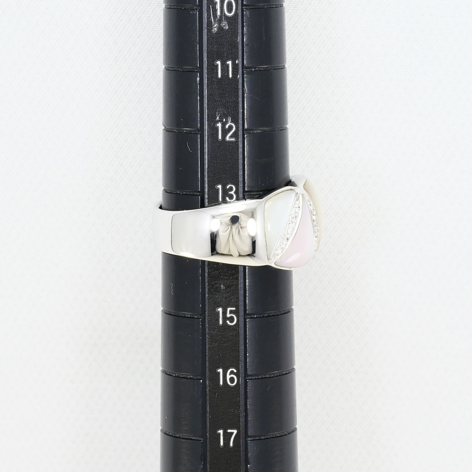 Unbranded White Gold White Gold (18K) Band Ring (Pre-Owned)