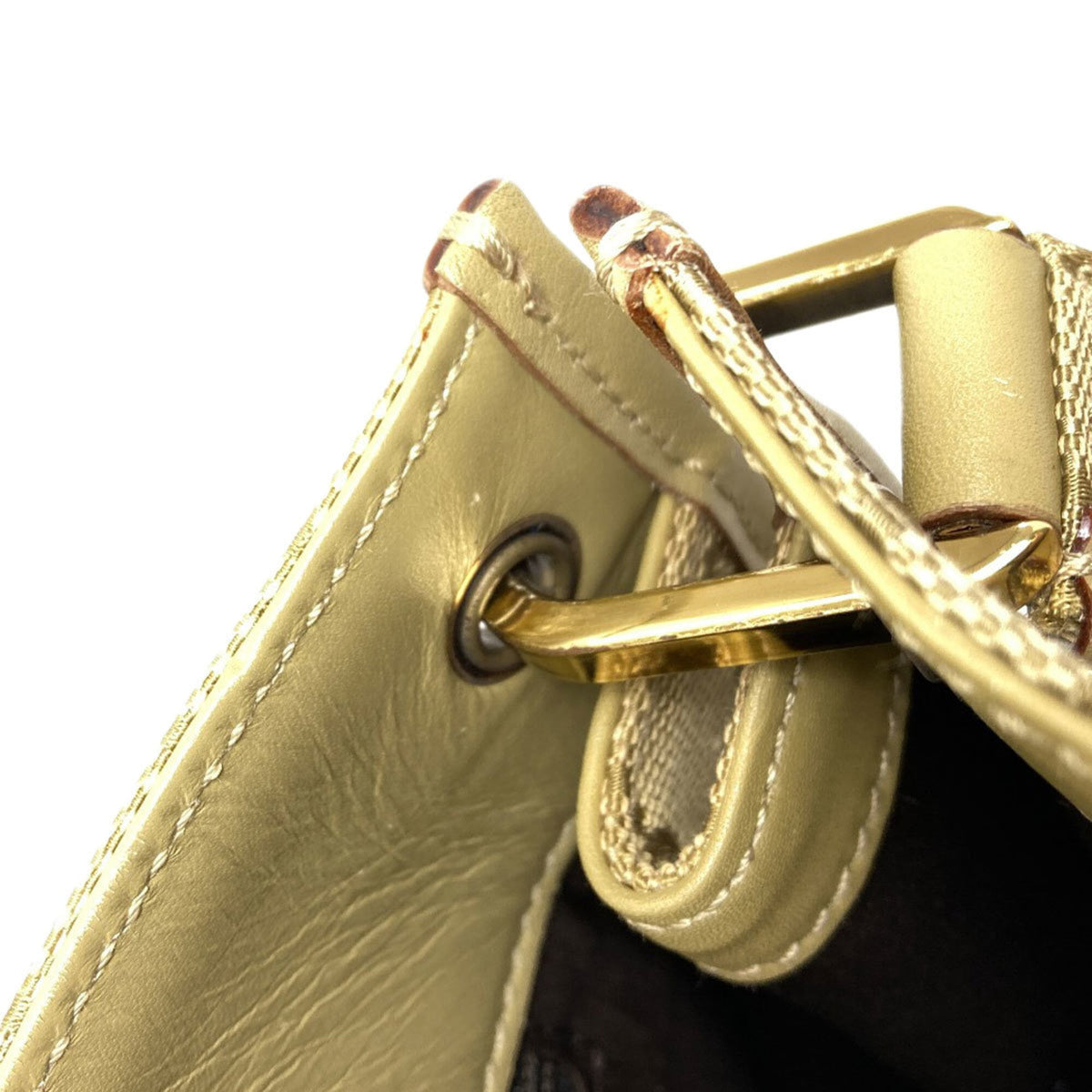 Gucci Beige Canvas Shoulder Bag (Pre-Owned)