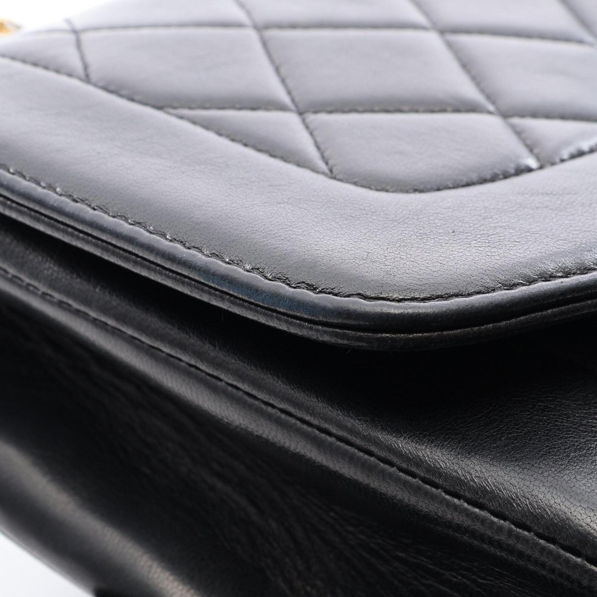 Chanel Black Leather Handbag Shoulder Bag (Pre-Owned)