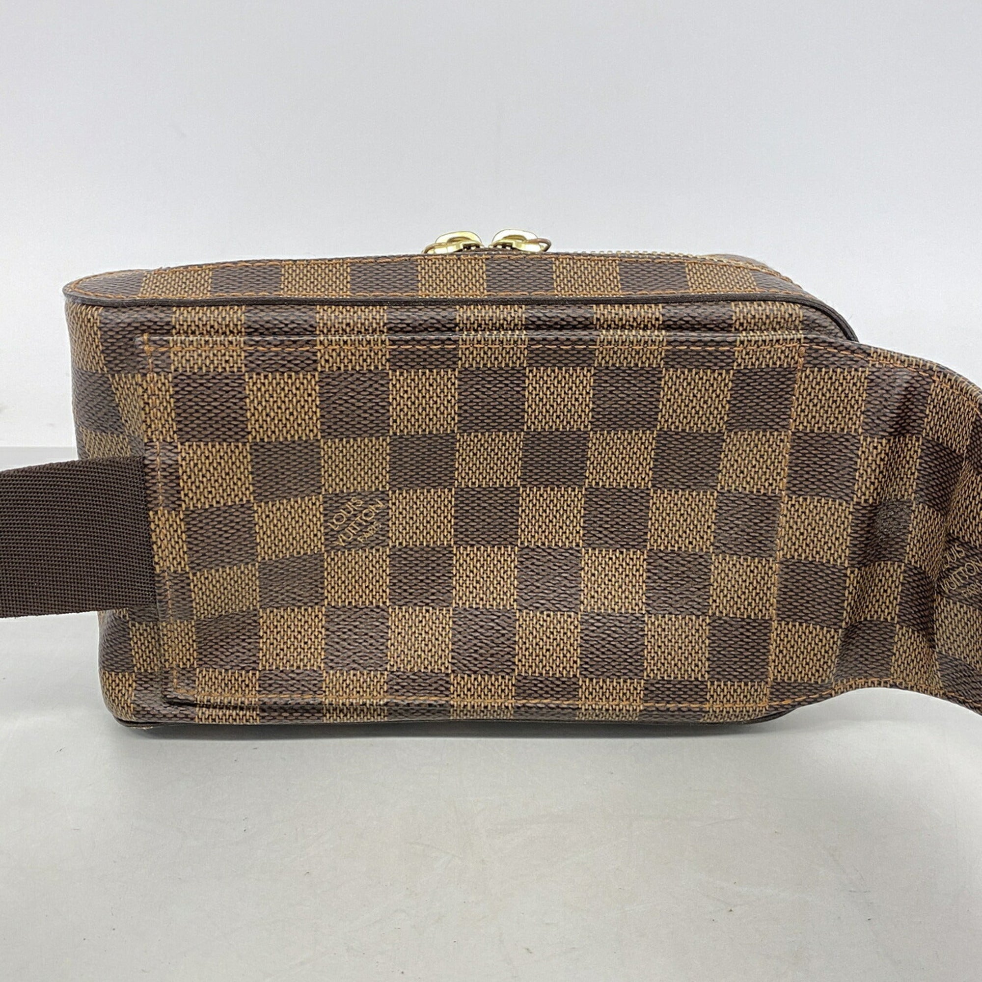 Louis Vuitton Ebene Sling Bag (Pre-Owned)