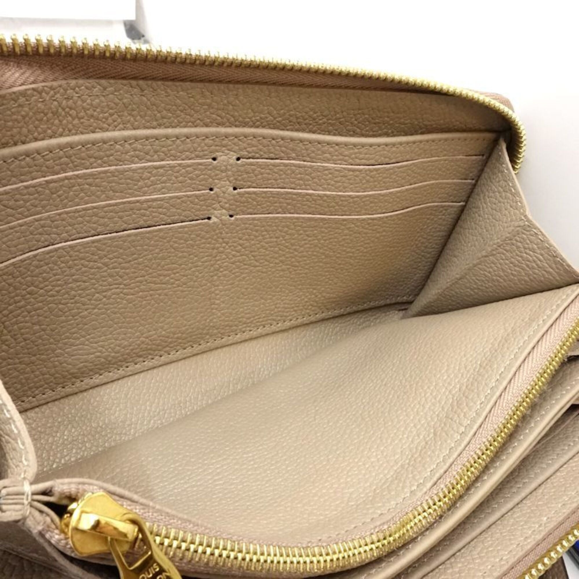 Louis Vuitton Cream Tourterelle Leather Long Wallet (Bi-Fold) (Pre-Owned)