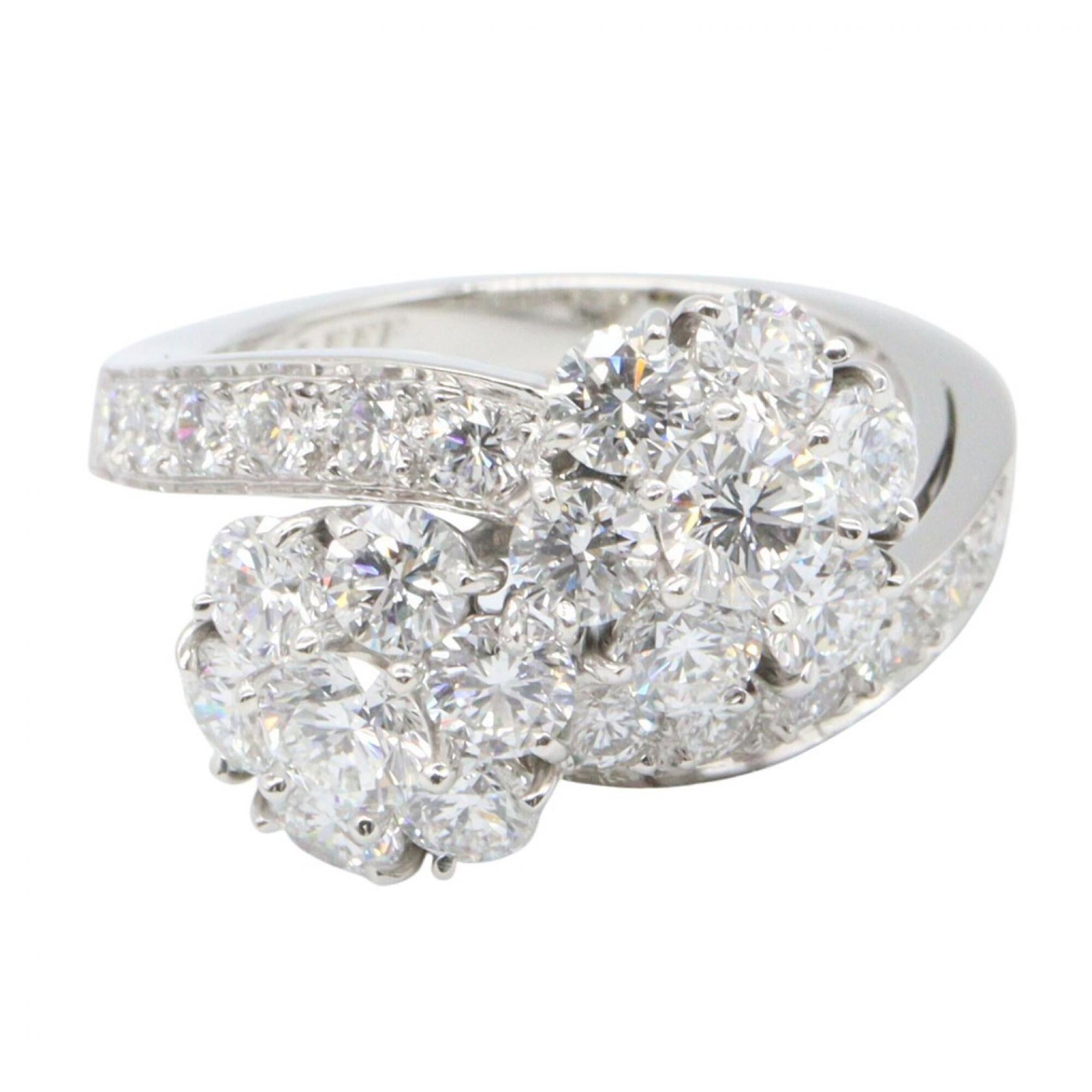 Van Cleef & Arpels Silver Clear Platinum 950 Band Ring (Pre-Owned)