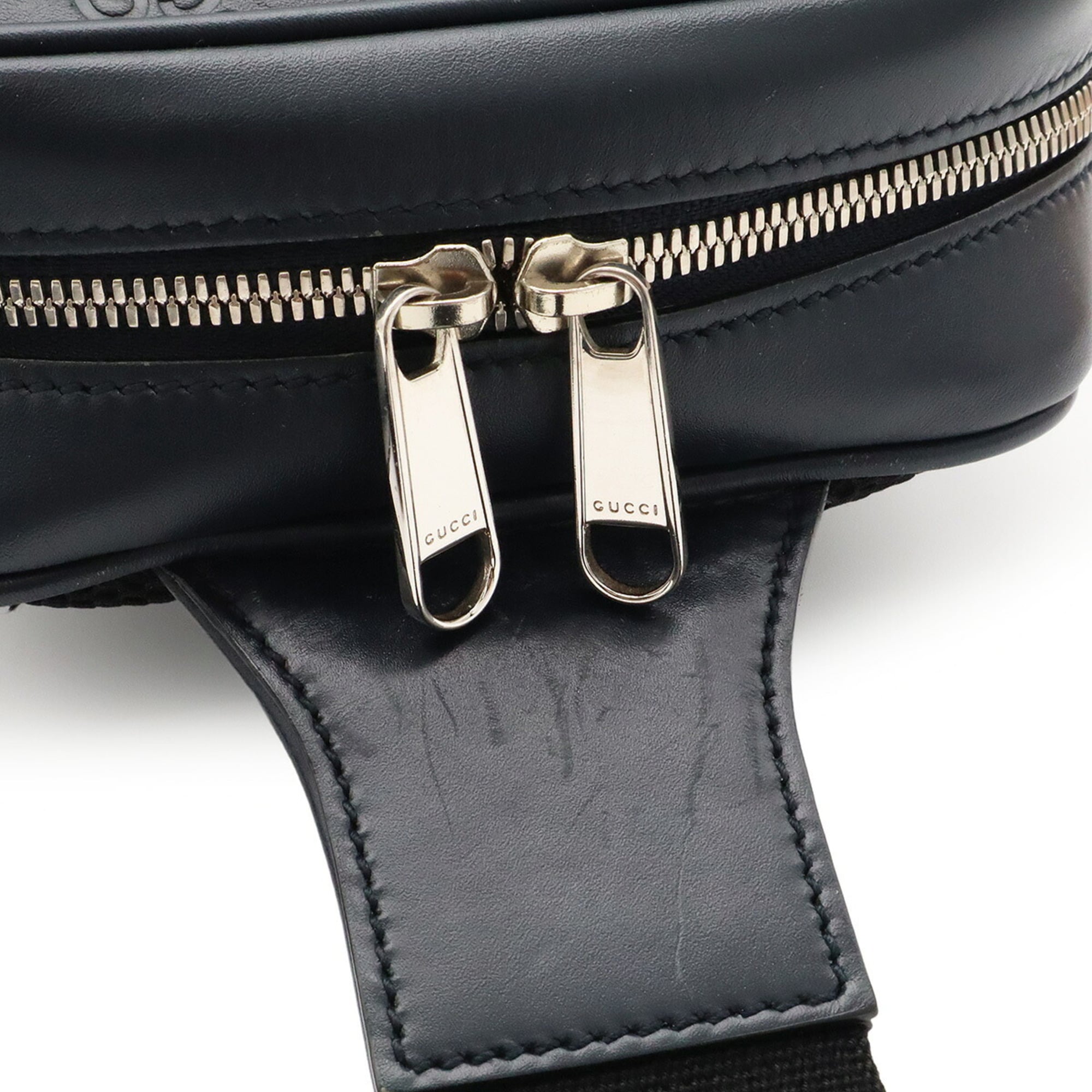 Gucci Guccissima Navy Leather Shoulder Bag Sling Bag (Pre-Owned)