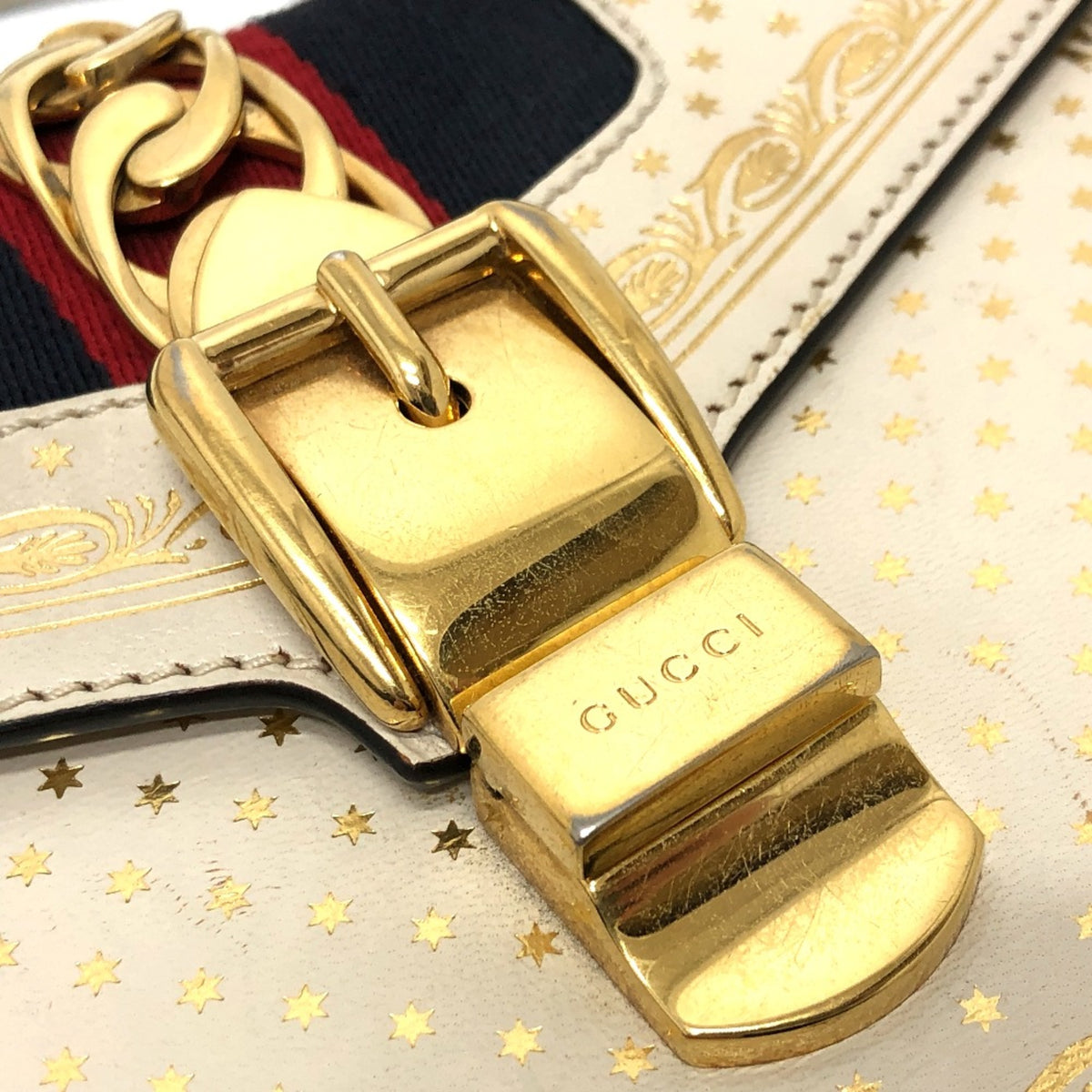Gucci White Leather Shoulder Bag (Pre-Owned)