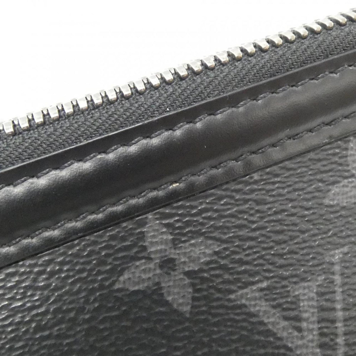 Louis Vuitton Monogram Eclipse Black Coated Canvas Shoulder Bag (Pre-Owned)
