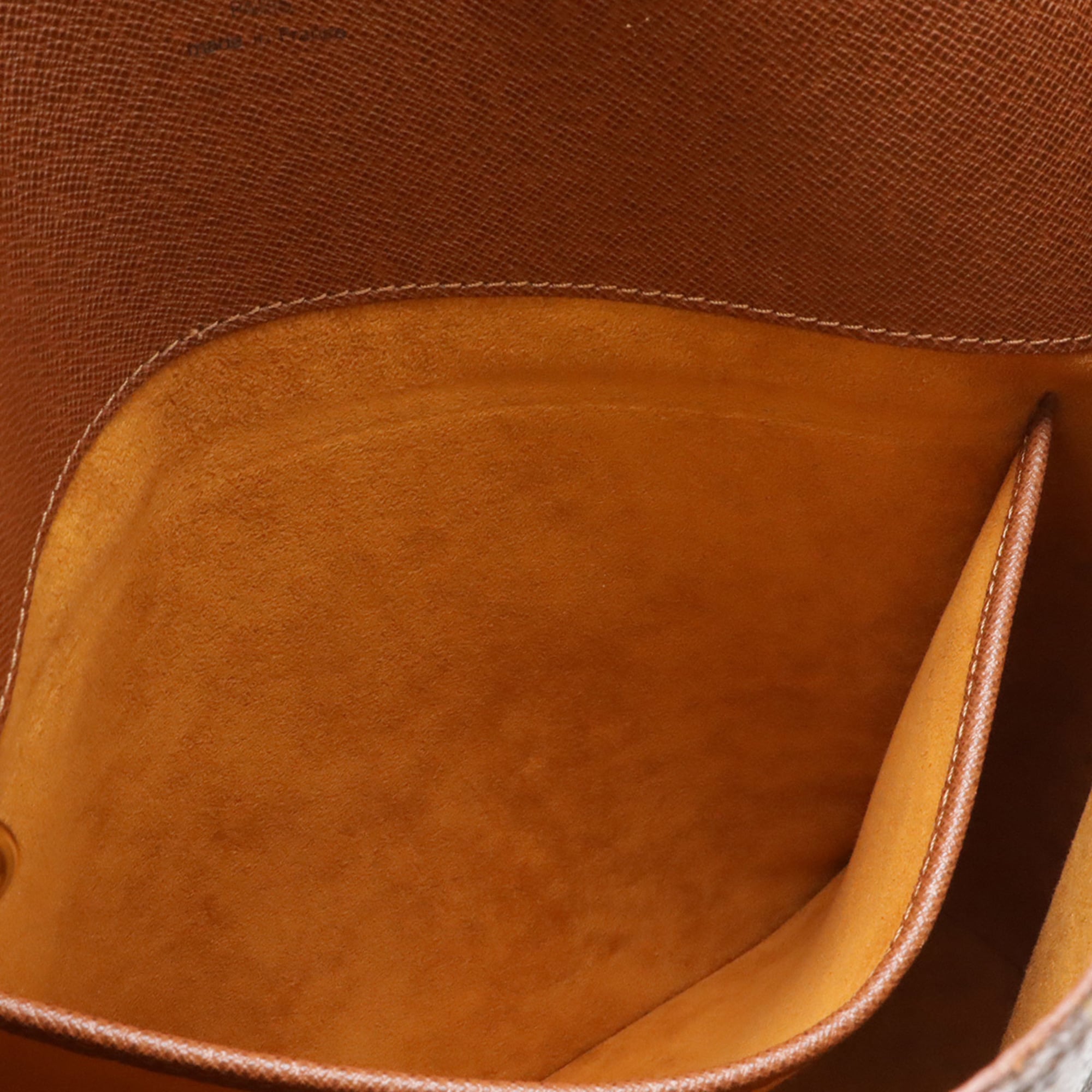 Louis Vuitton Brown Monogram Shoulder Bag (Pre-Owned)
