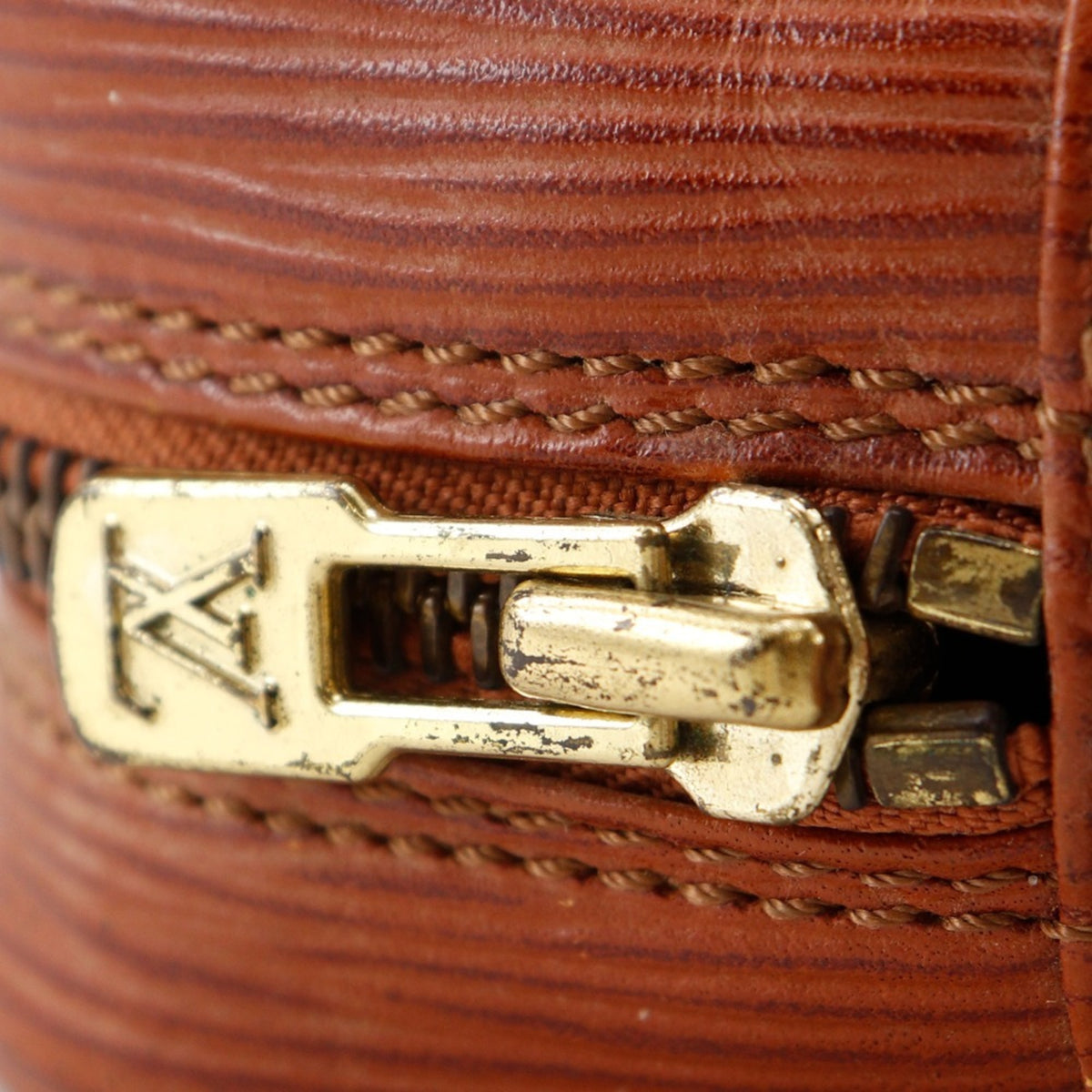 Louis Vuitton Brown Epi Leather Shoulder Bag (Pre-Owned)