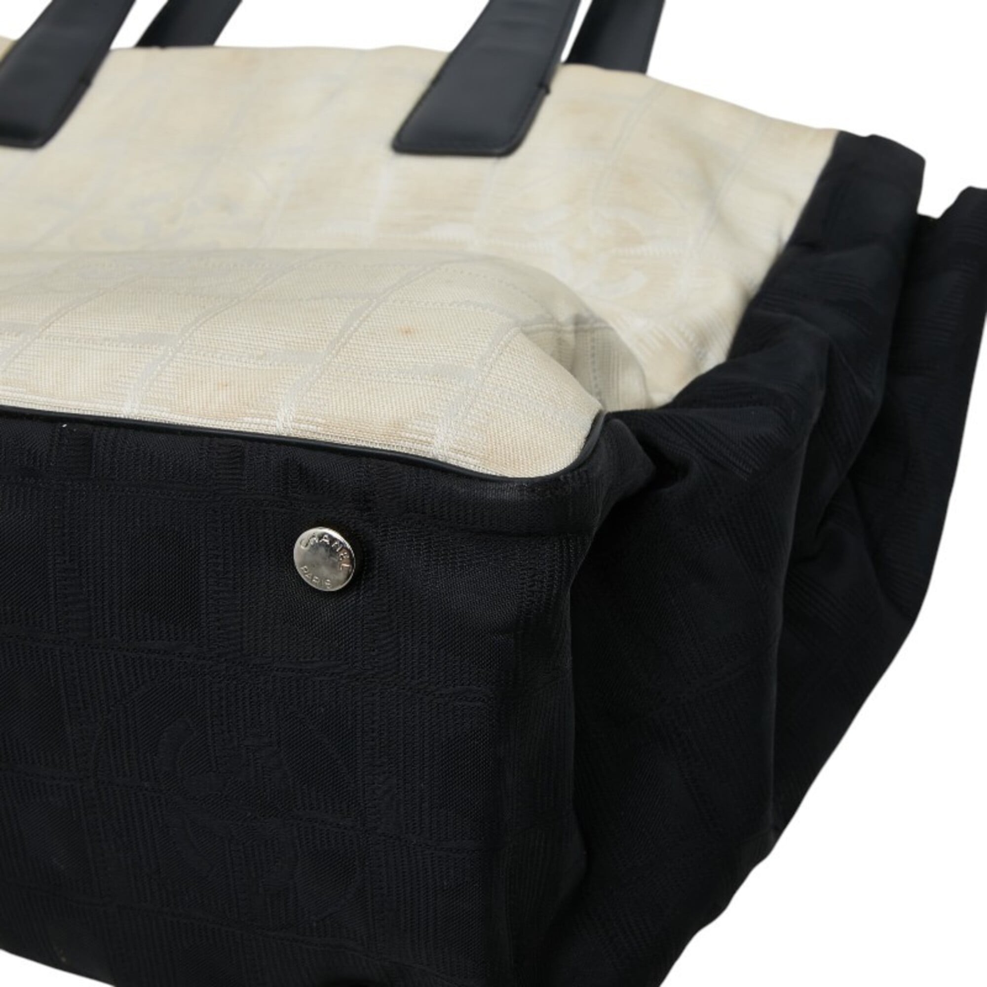 Chanel Beige Black Nylon Leather Handbag Tote Bag (Pre-Owned)