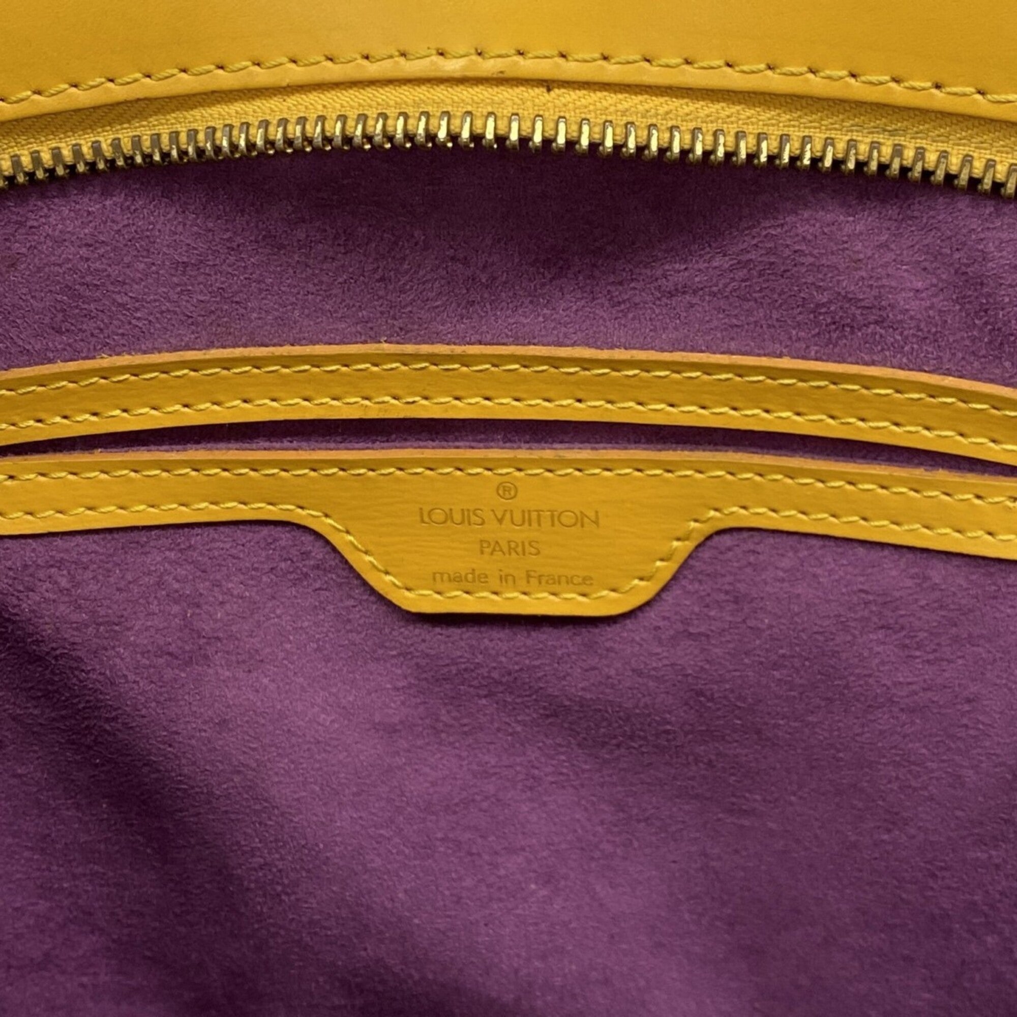 Louis Vuitton Jaune Handbag (Pre-Owned)