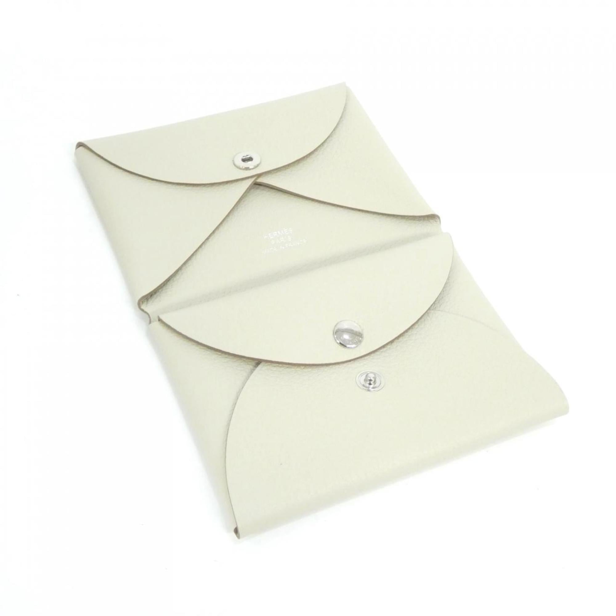 Hermes White Coin Purse/Coin Case (Pre-Owned)