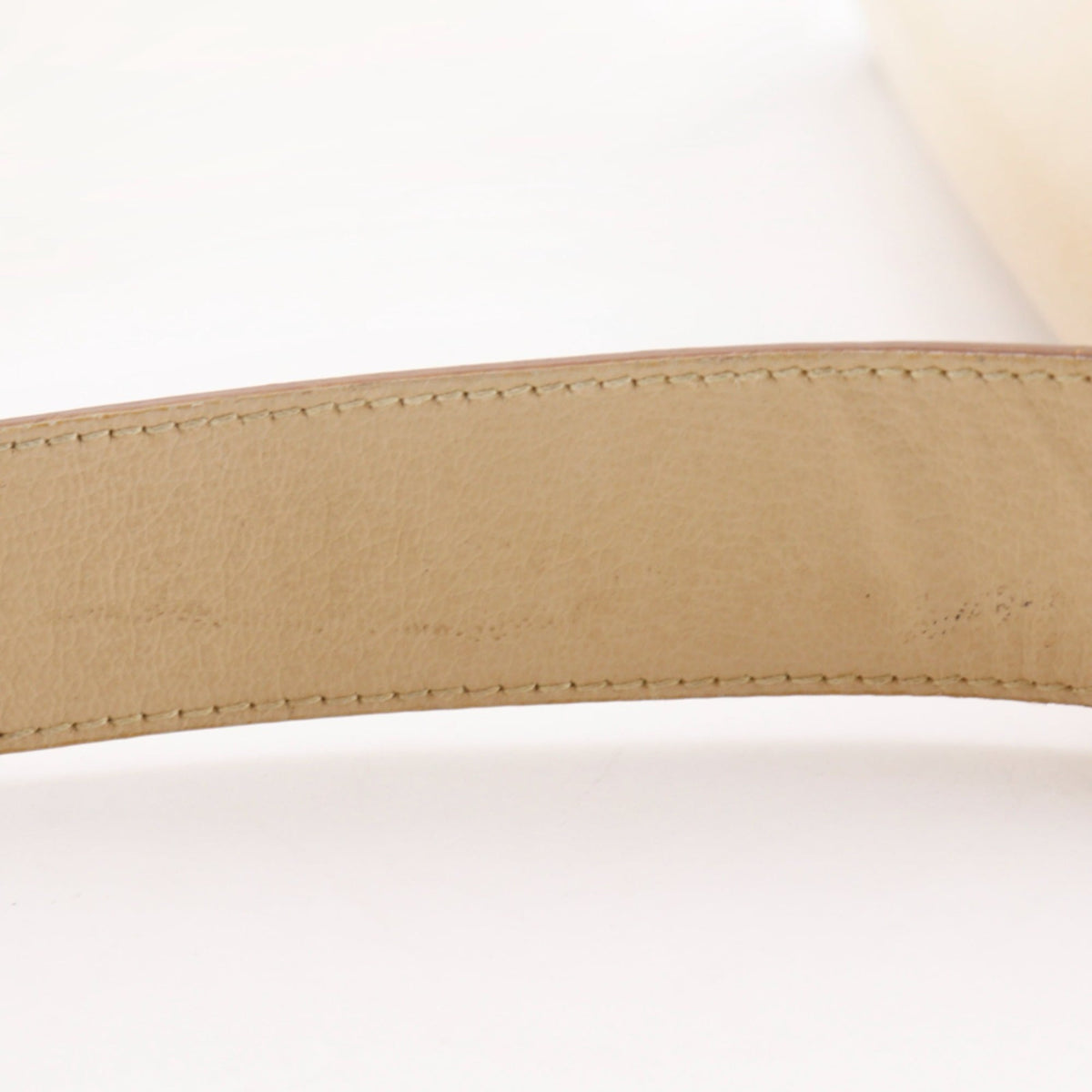 Salvatore Ferragamo Gancini Beige Shoulder Bag (Pre-Owned)