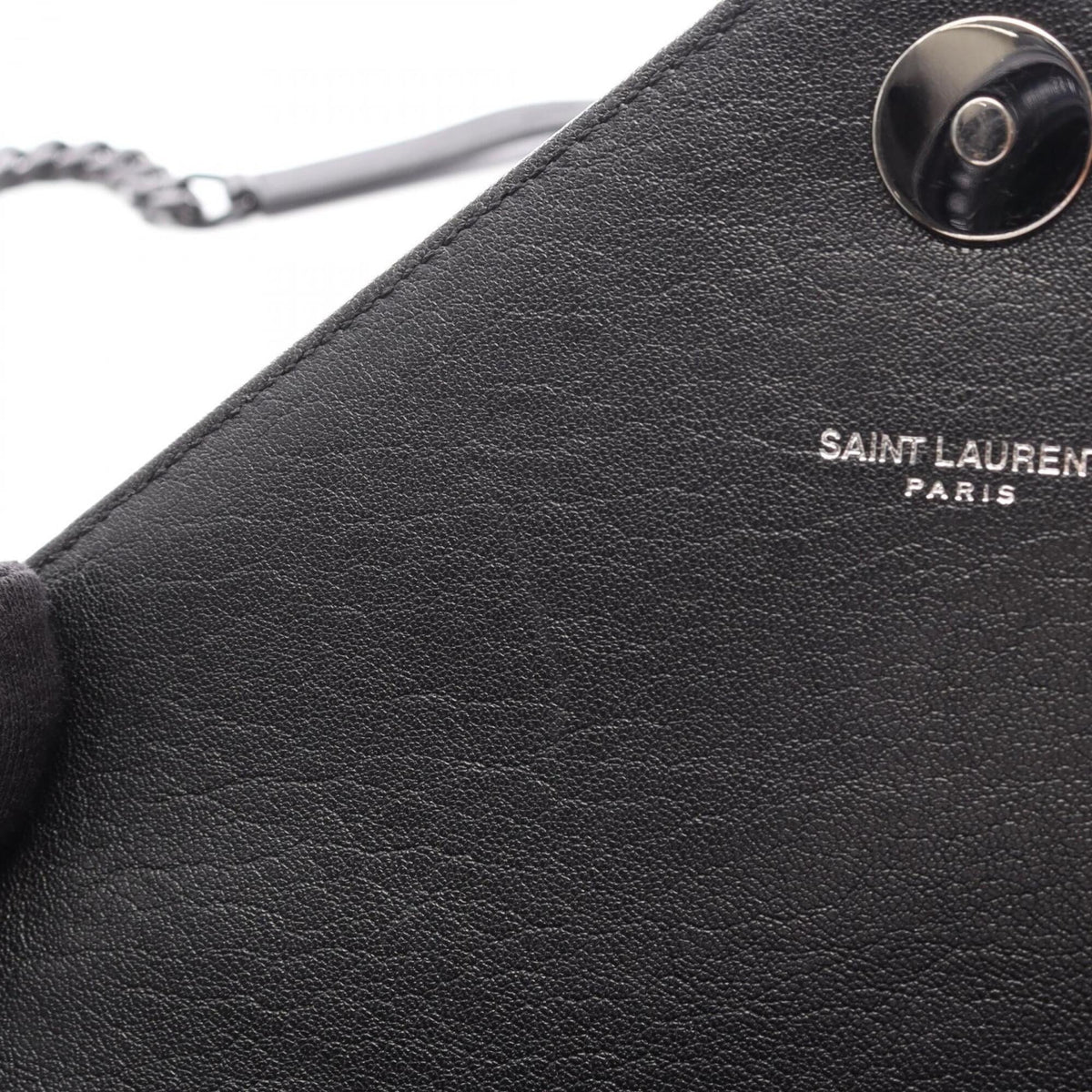Yves Saint Laurent Black Leather Handbag (Pre-Owned)
