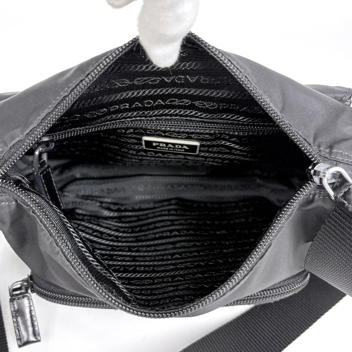 Prada Black Nylon Leather Shoulder Bag (Pre-Owned)