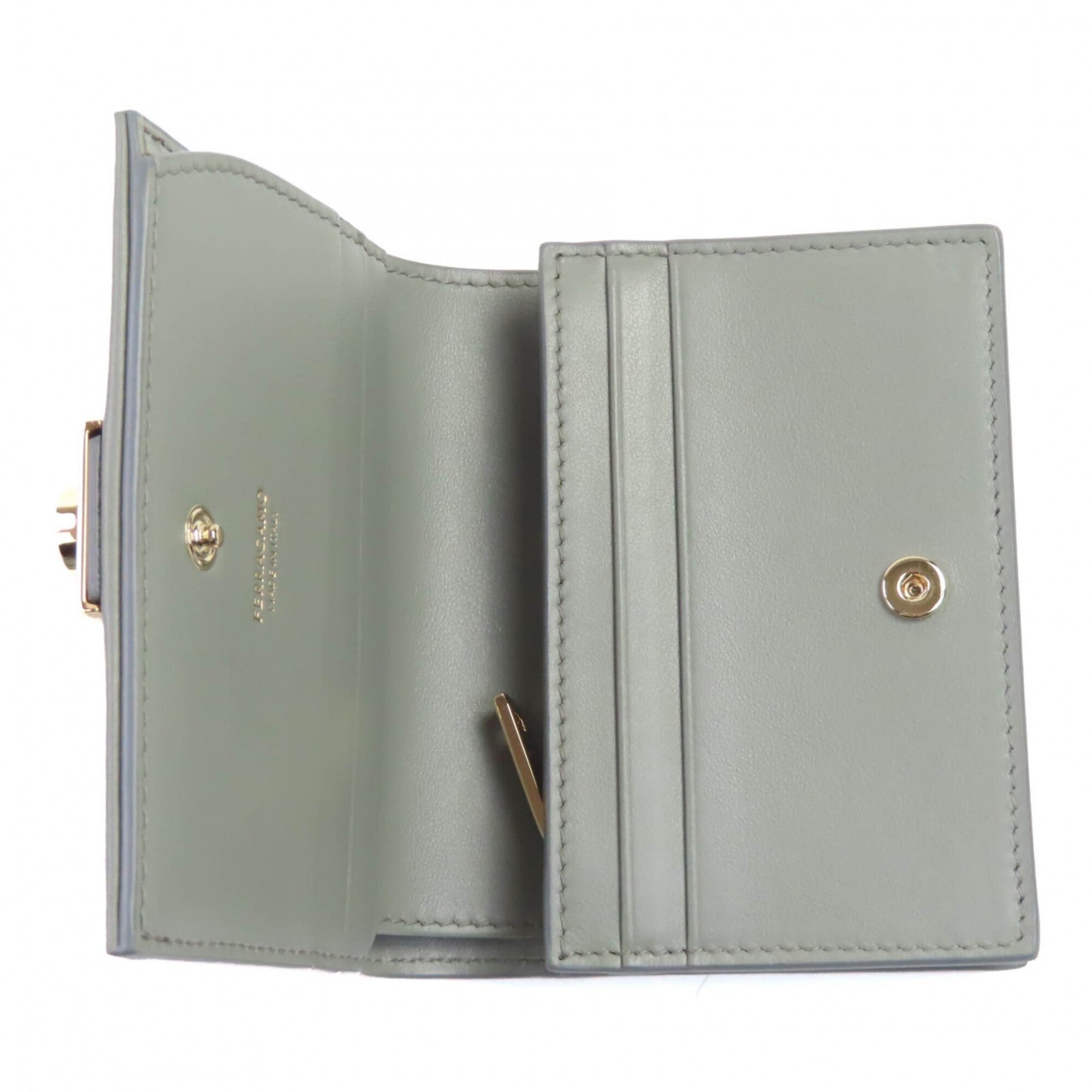 Salvatore Ferragamo Gancini Leather Wallet (Bi-Fold) (Pre-Owned)