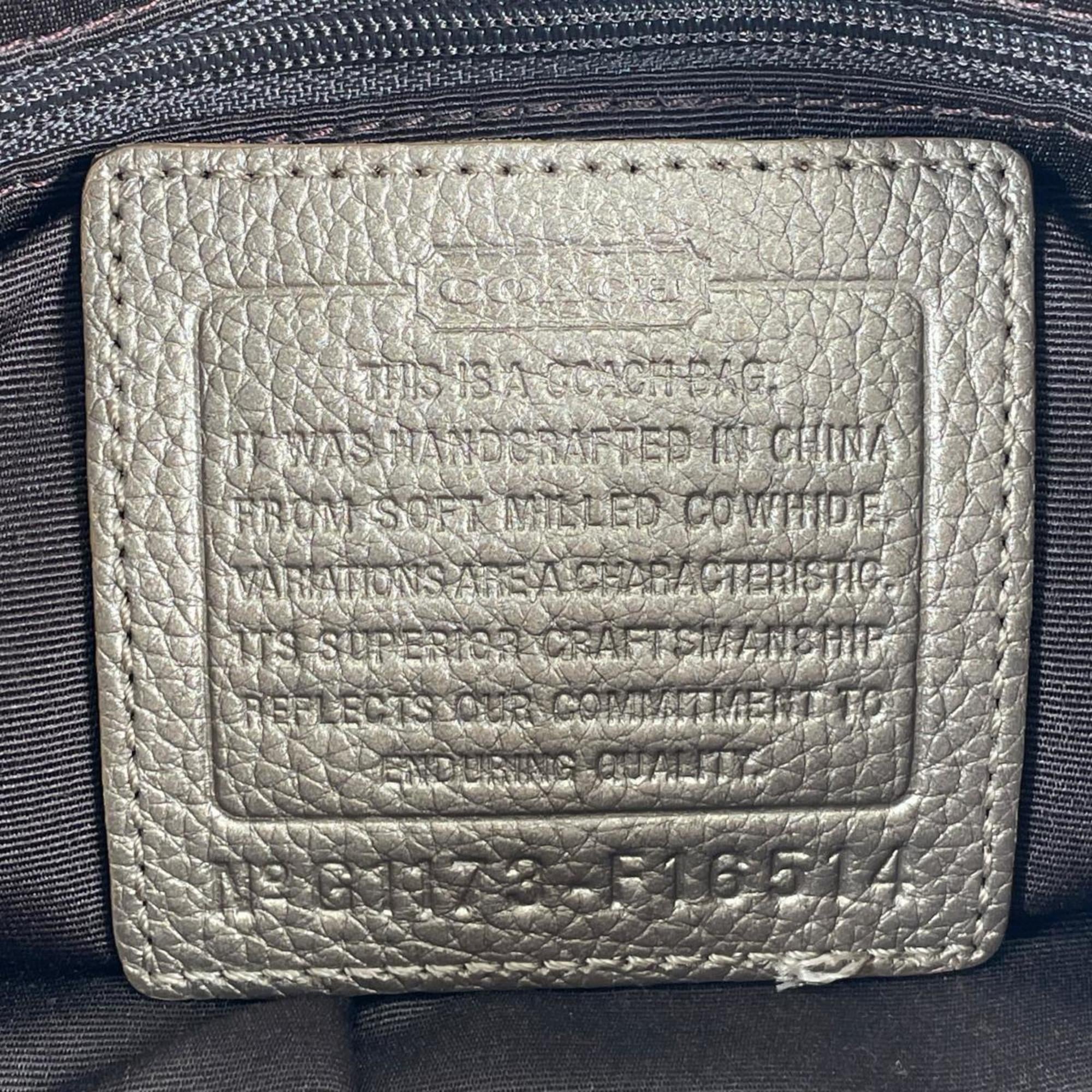 Coach Gold Leather Shoulder Bag (Pre-Owned)