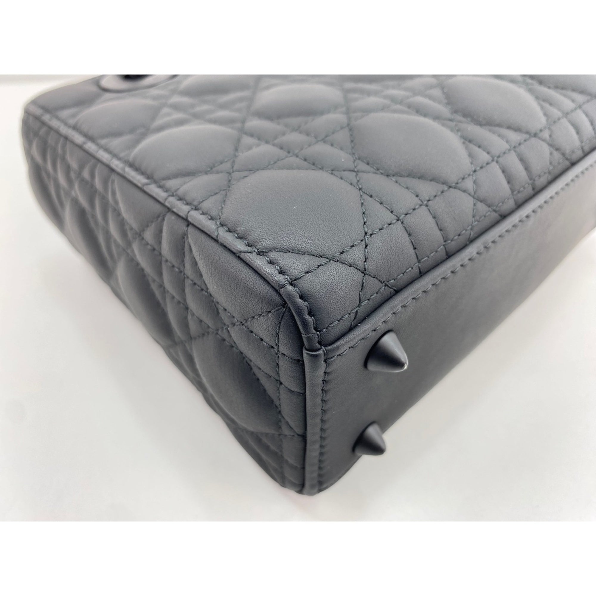 Christian Dior Black Handbag (Pre-Owned)