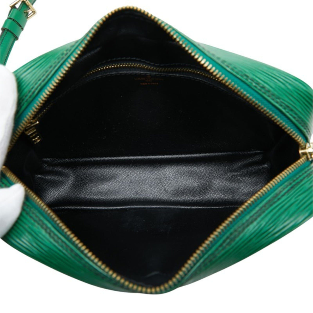 Louis Vuitton Green Leather Shoulder Bag (Pre-Owned)