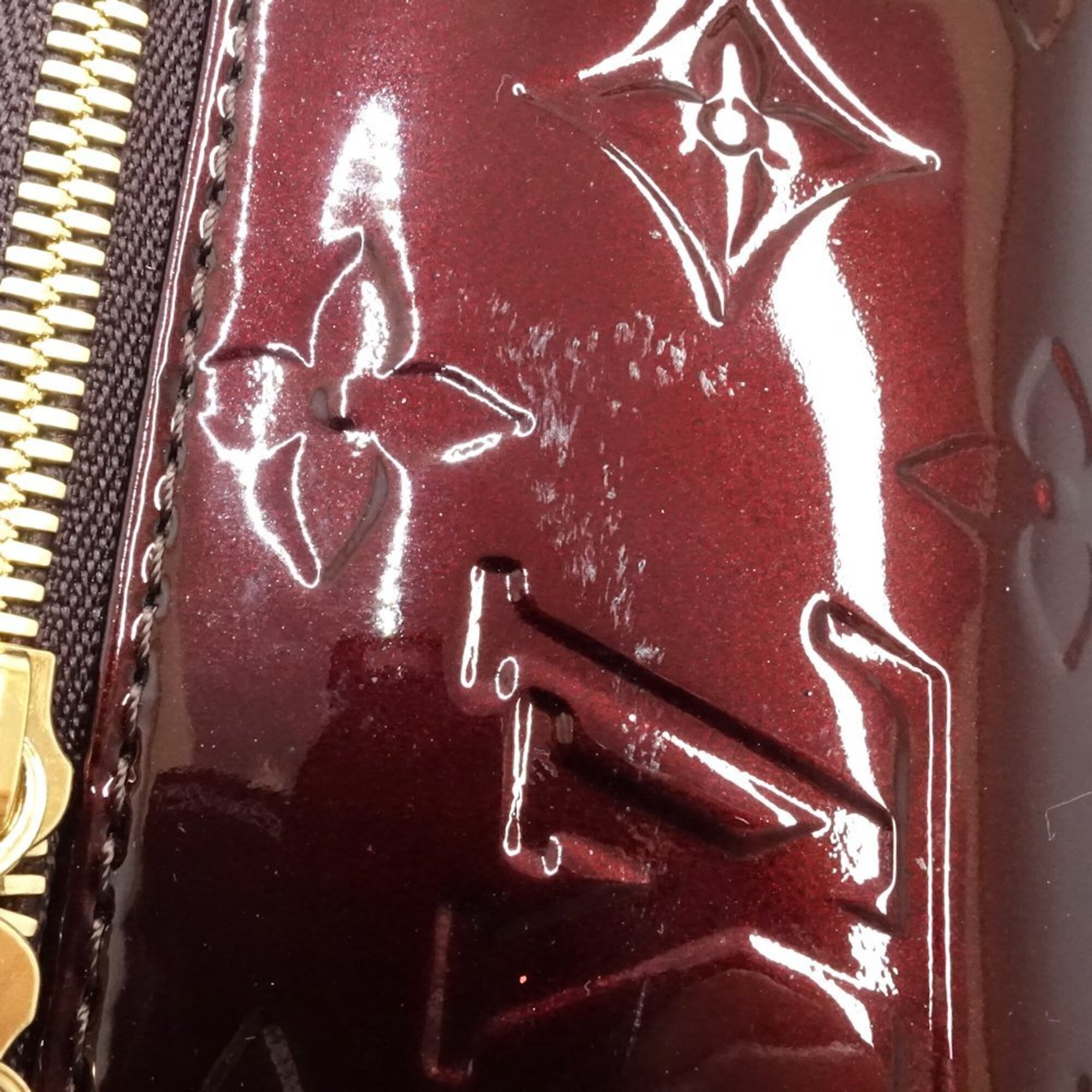 Louis Vuitton Amarante Monogram Vernis Pouch (Pre-Owned)