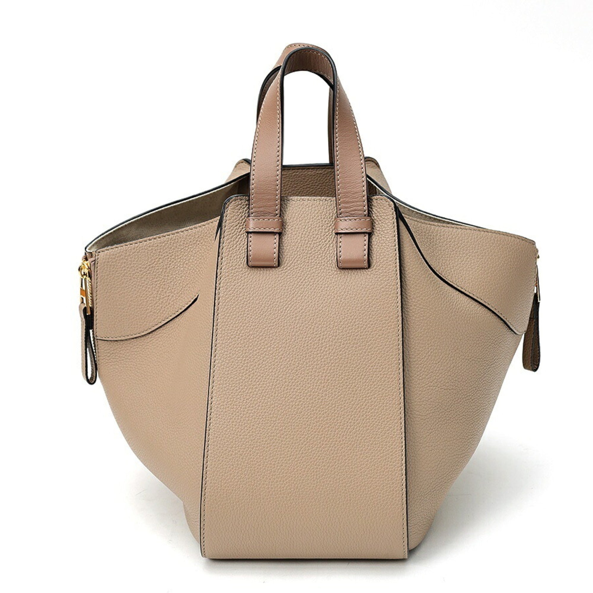 Loewe Grayish Sand Leather Shoulder Bag (Pre-Owned)
