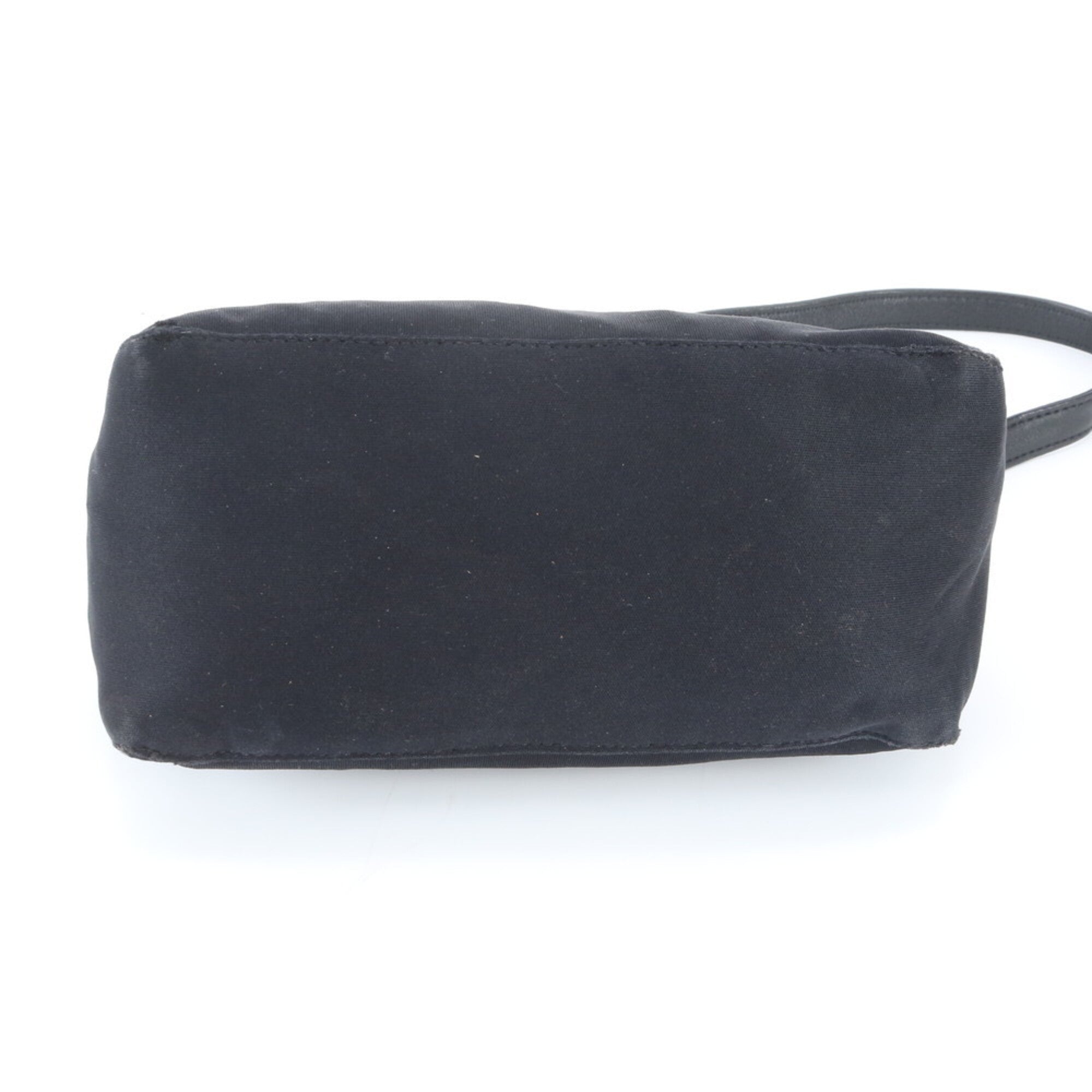 Fendi Black Canvas Leather Handbag Shoulder Bag (Pre-Owned)