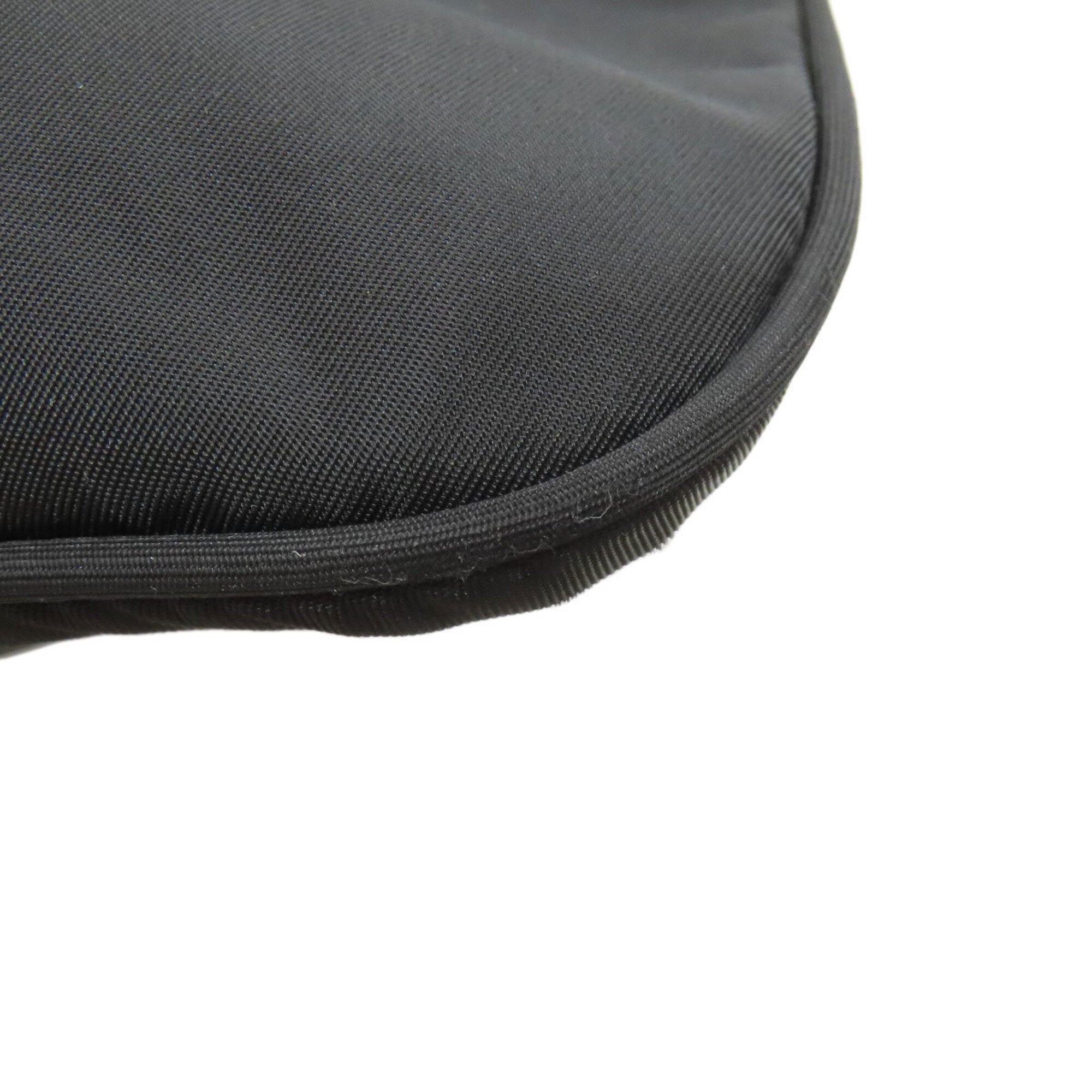 Prada Black Nylon Shoulder Bag (Pre-Owned)