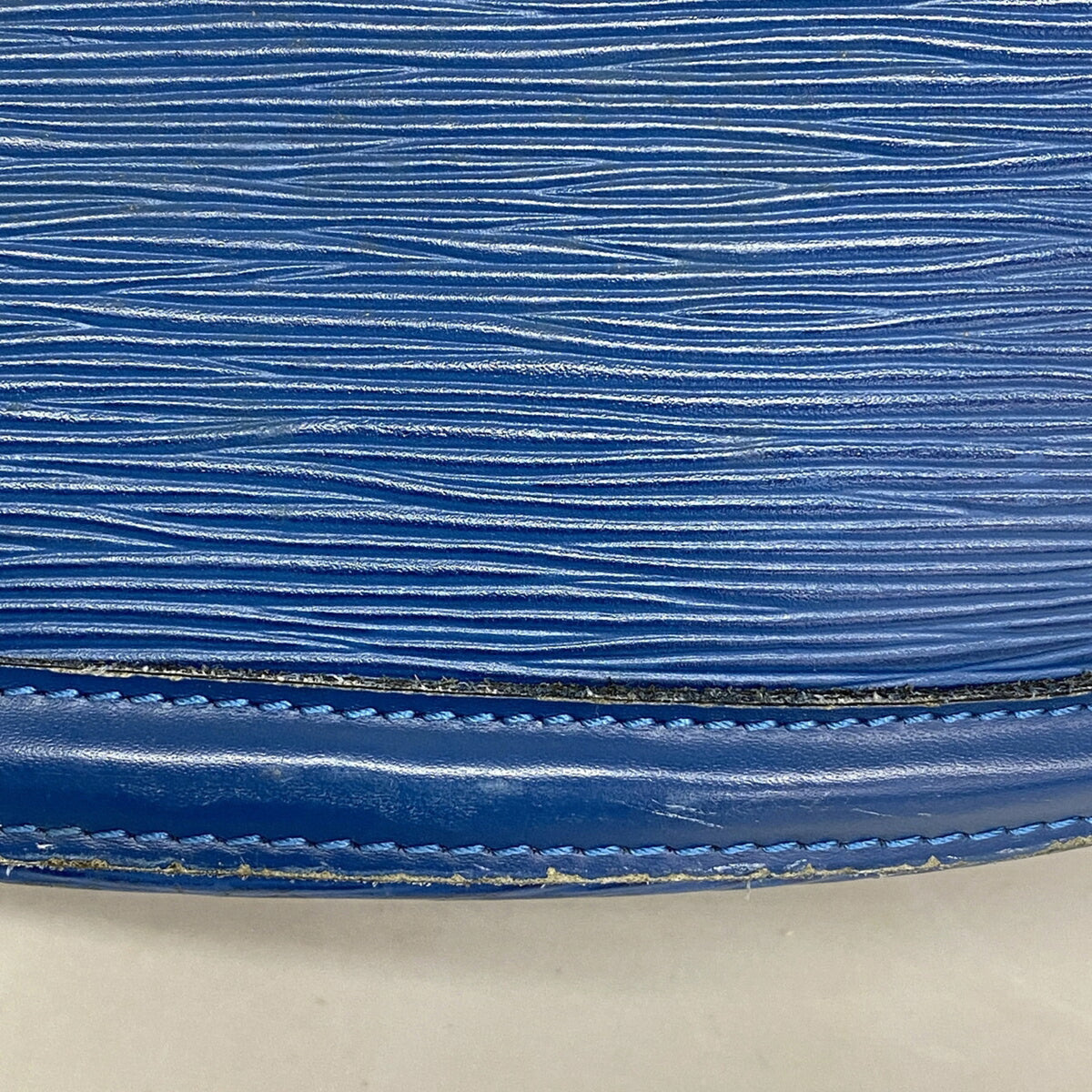Louis Vuitton Toledo Blue Shoulder Bag (Pre-Owned)