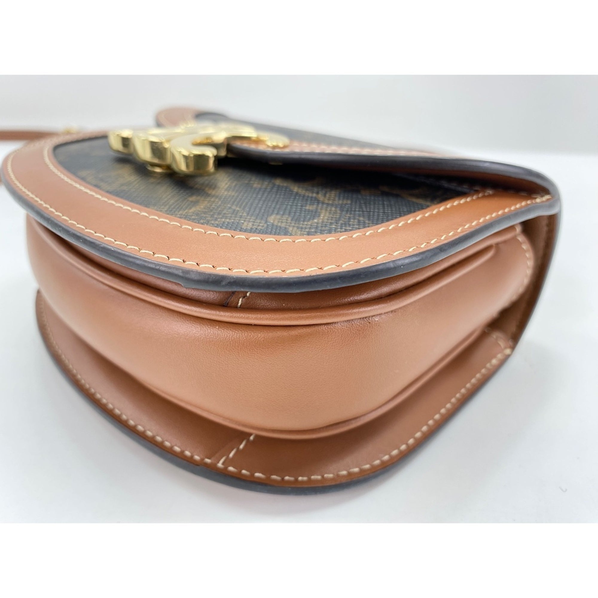 Celine Brown Shoulder Bag (Pre-Owned)