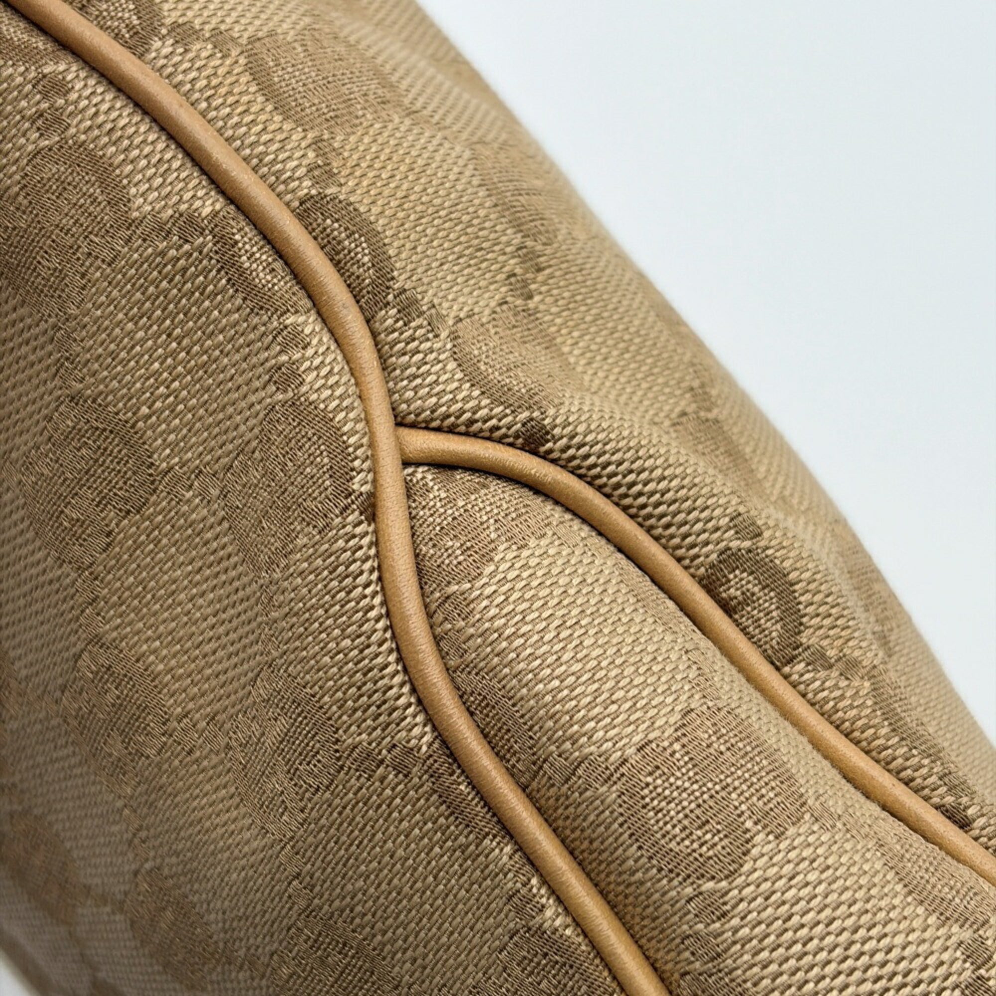 Gucci Beige Brown Canvas Leather Shoulder Bag (Pre-Owned)