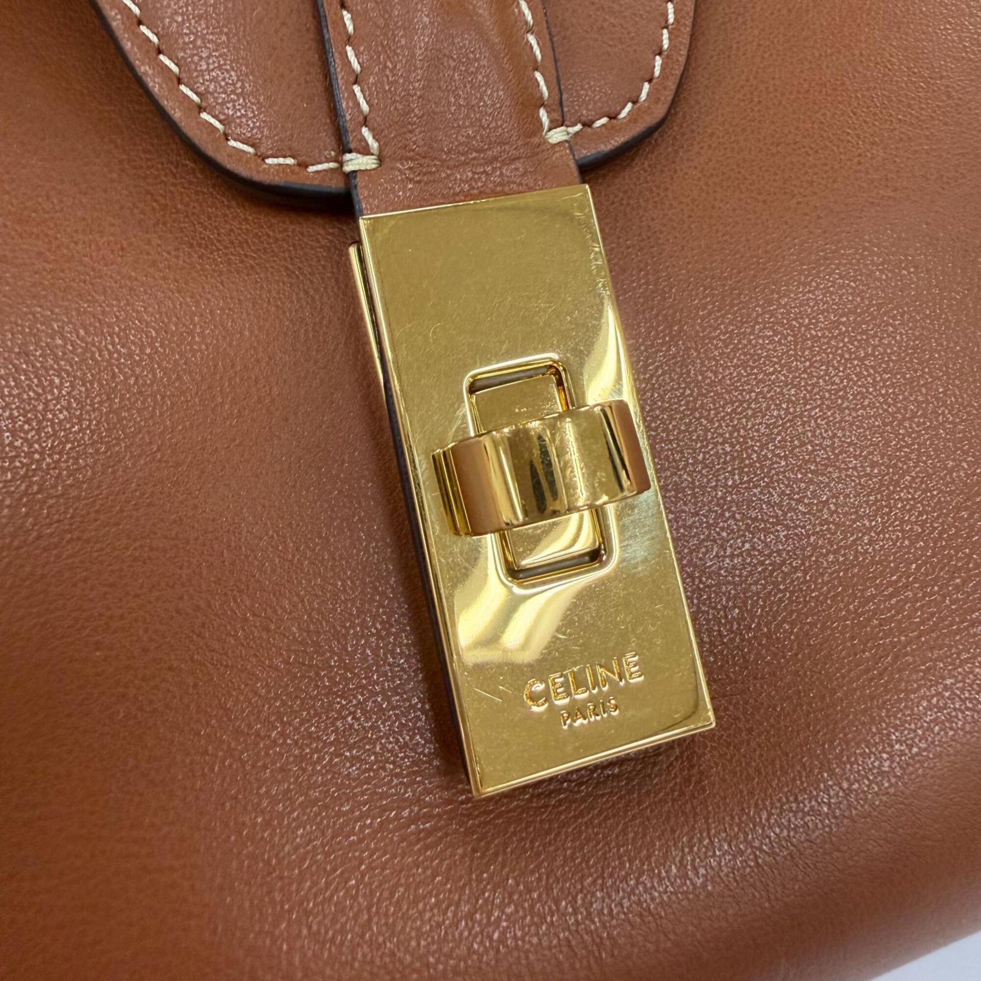 Celine Gold Leather Shoulder Bag (Pre-Owned)