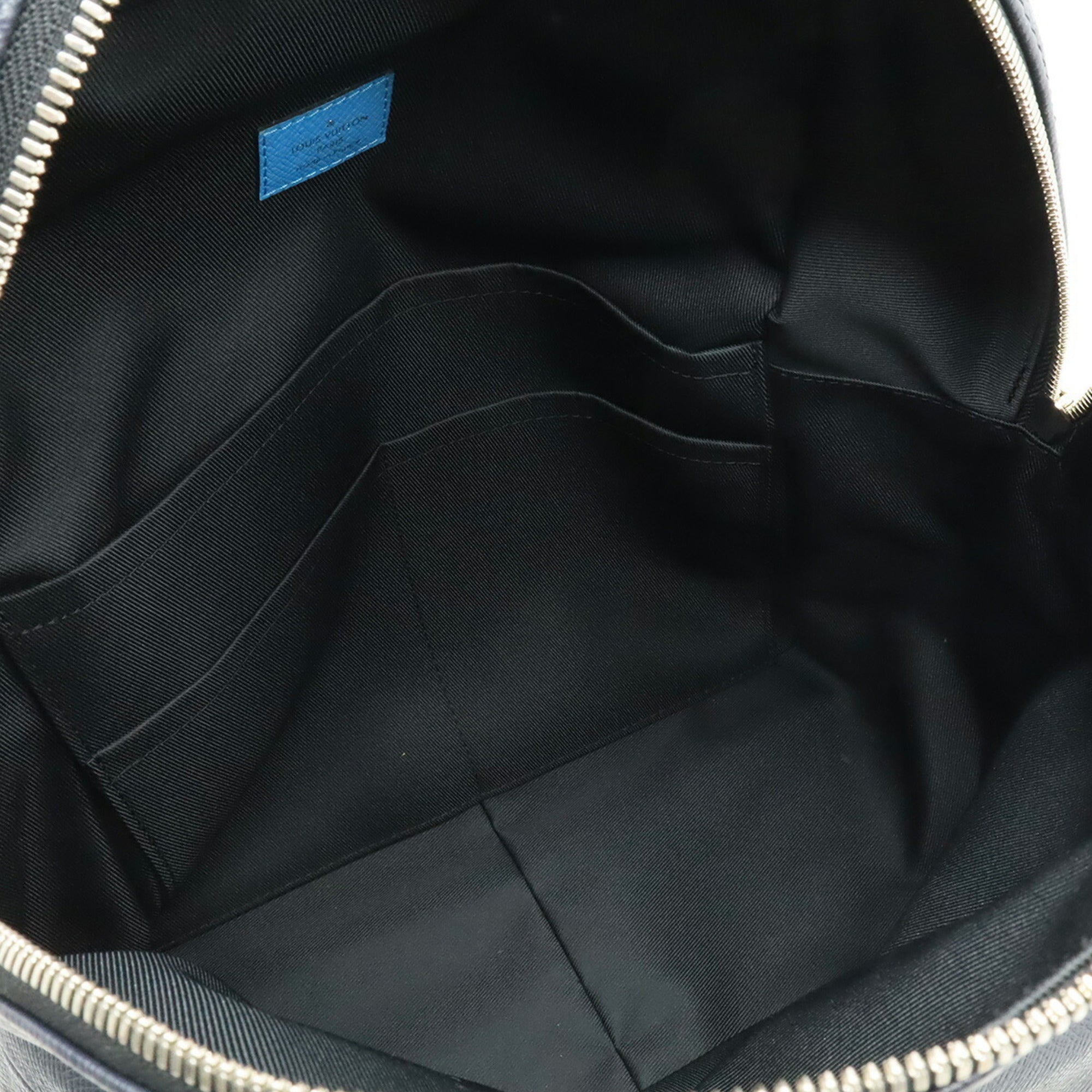 Louis Vuitton Blue Navy Taiga Leather Backpack (Pre-Owned)