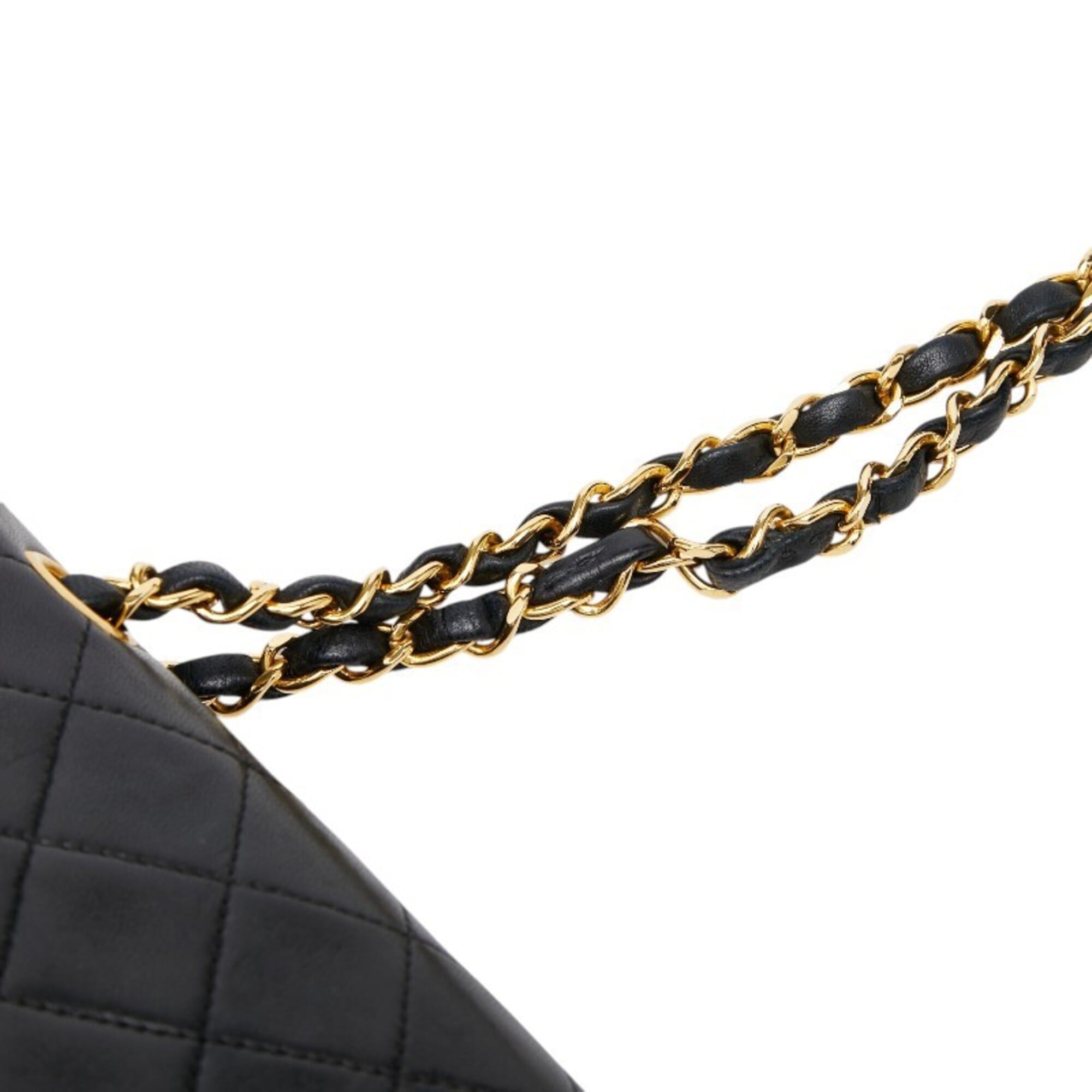 Chanel Black Leather Shoulder Bag (Pre-Owned)