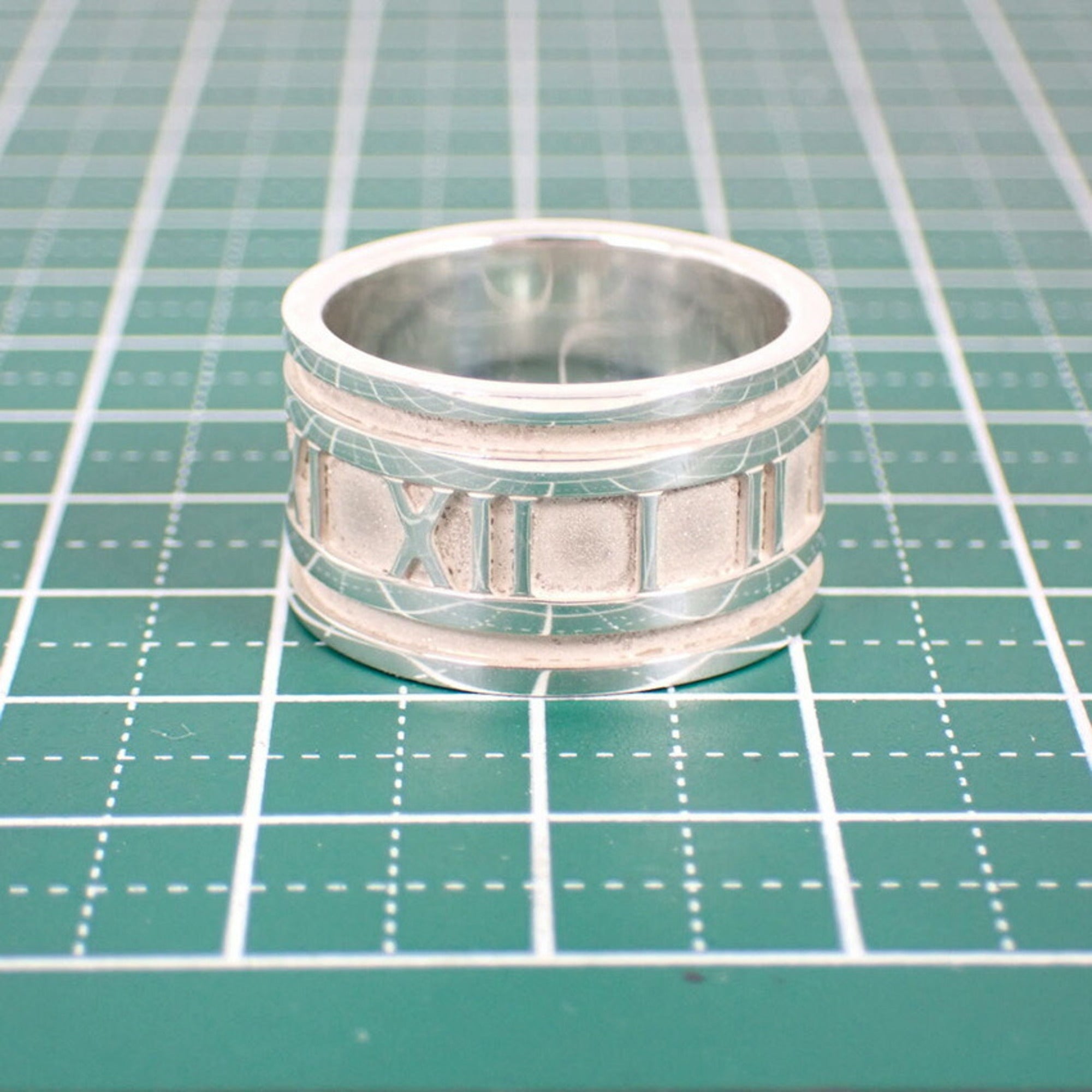 Tiffany Sterling Silver 925 Band Ring (Pre-Owned)