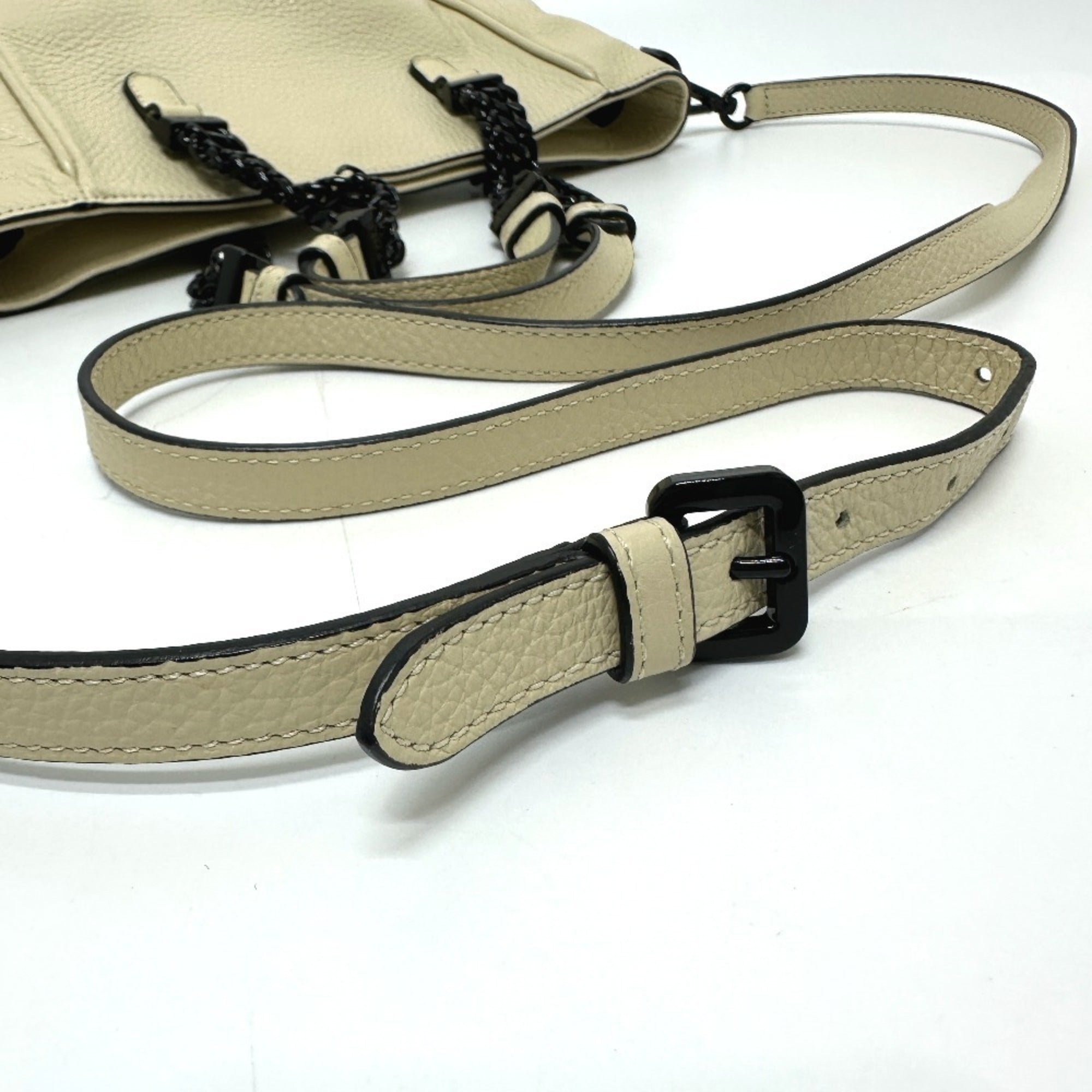 Etro Beige Leather Handbag Shoulder Bag (Pre-Owned)