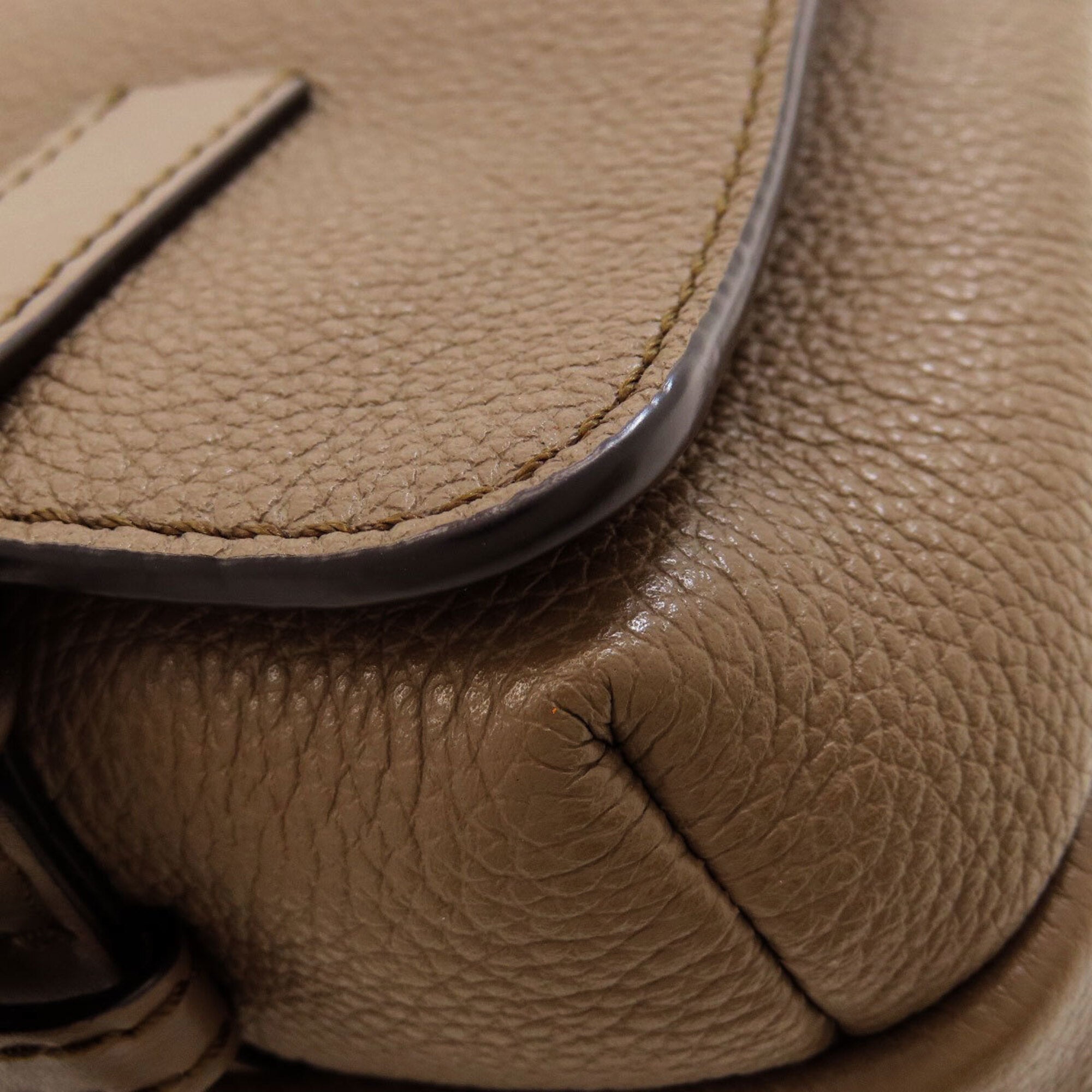 Loewe Brown Leather Shoulder Bag (Pre-Owned)