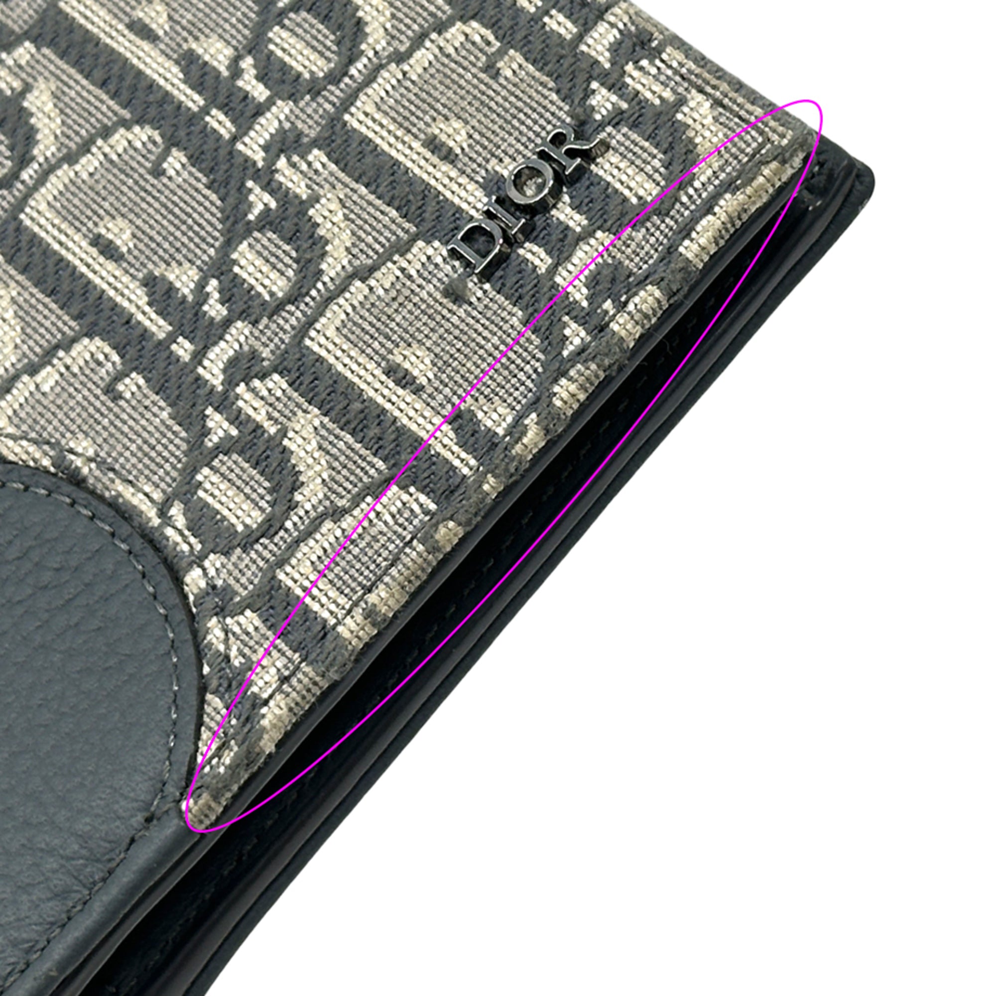 Christian Dior Gray Leather Wallet (Bi-Fold) (Pre-Owned)