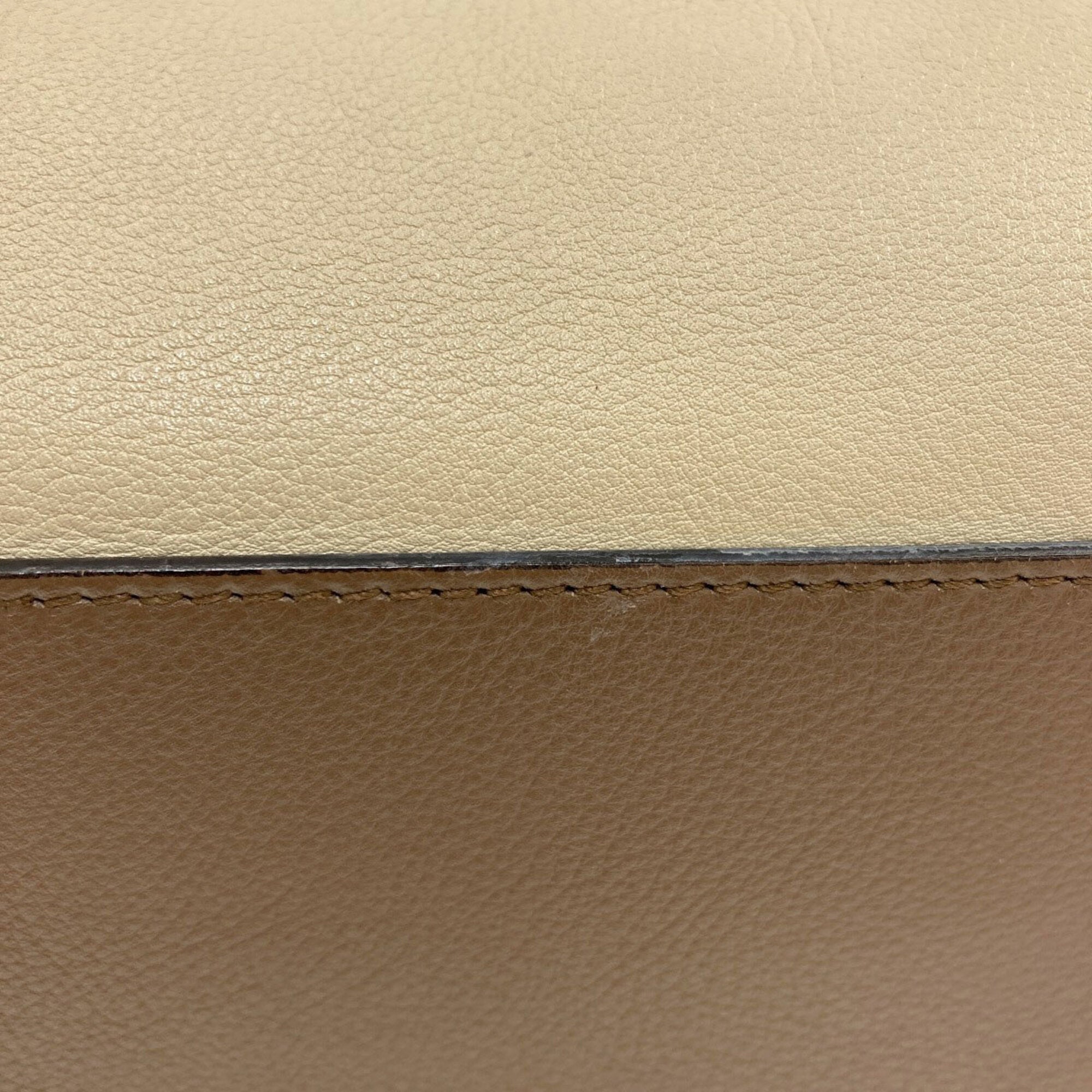 Loewe Beige Leather Handbag (Pre-Owned)