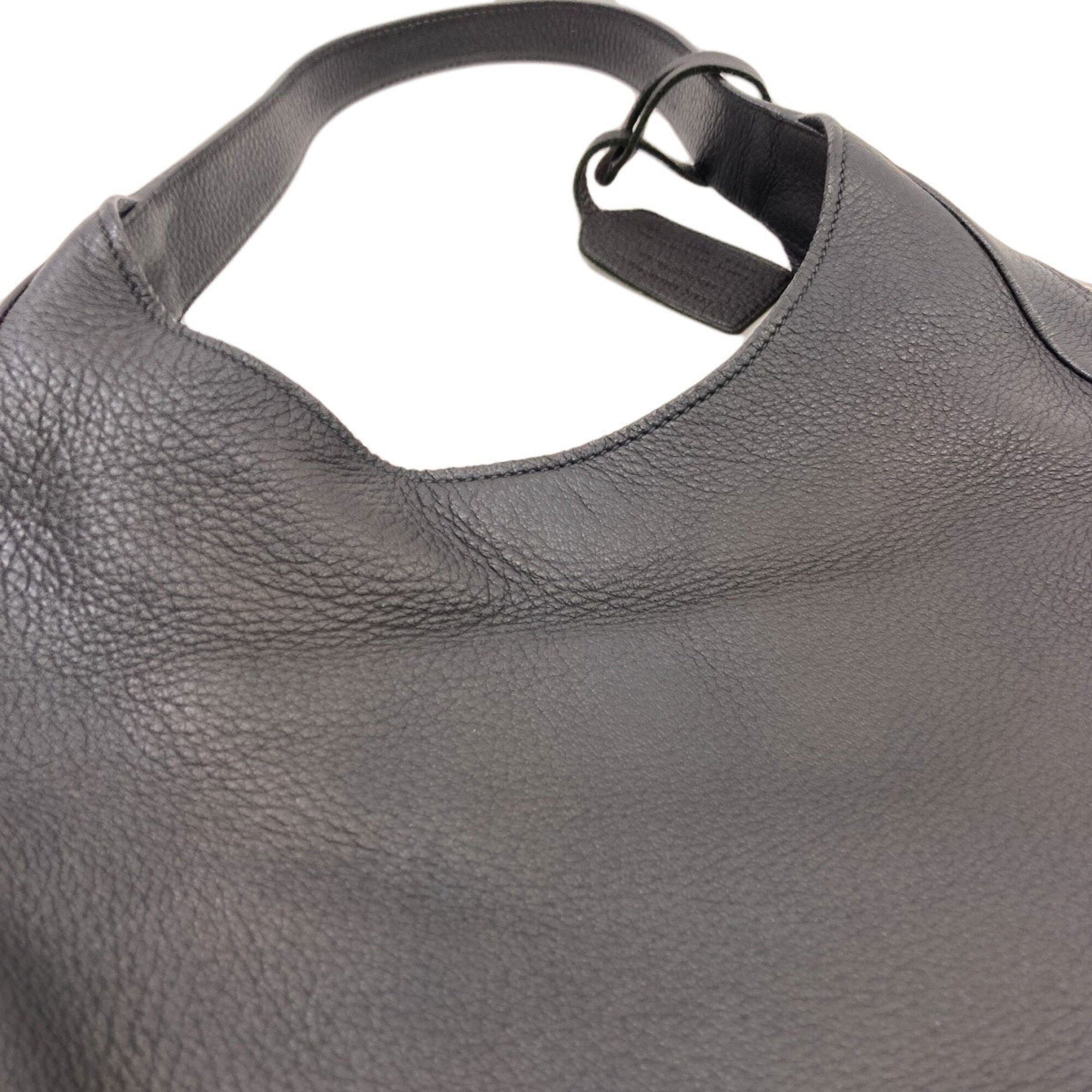 Prada Black Leather Shoulder Bag (Pre-Owned)