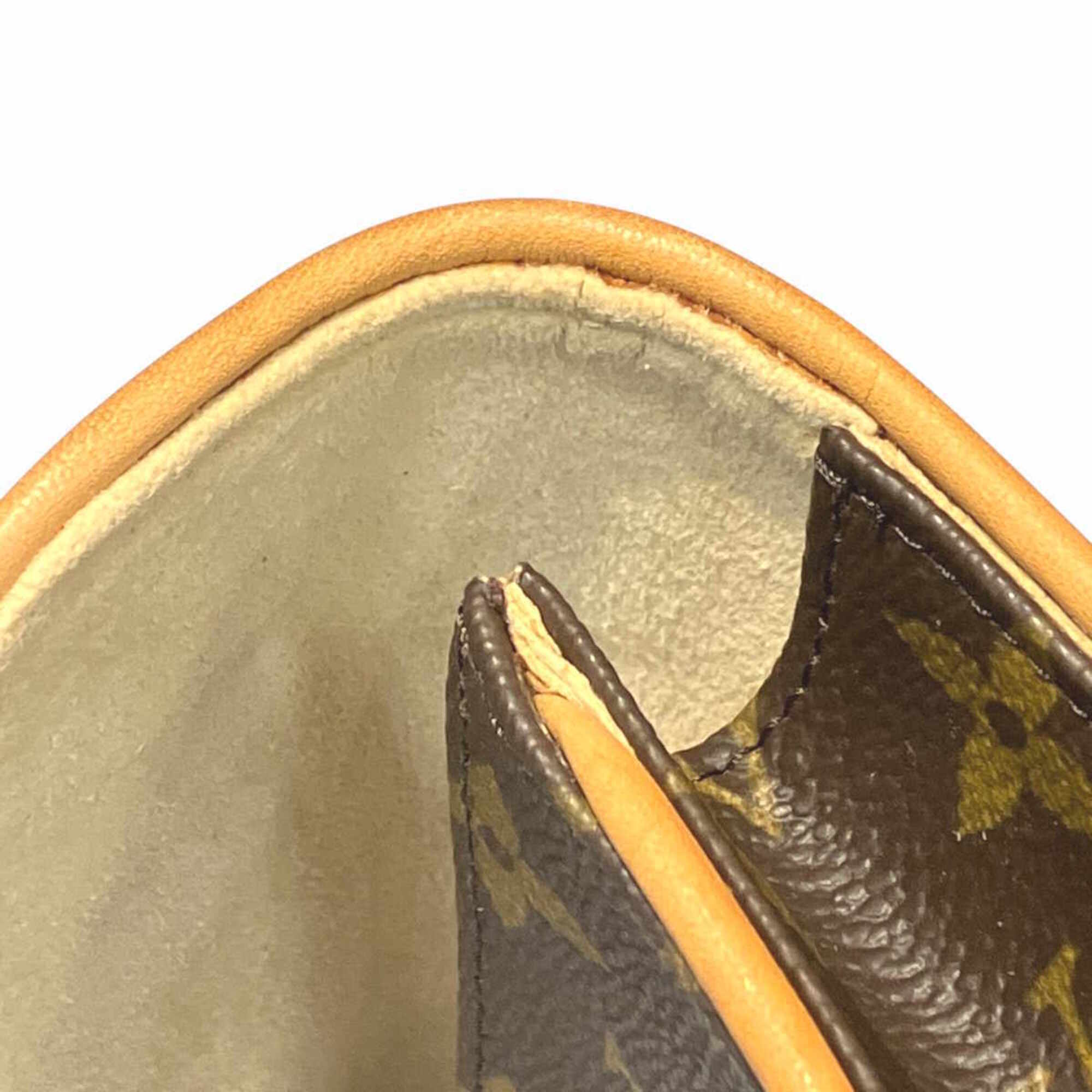 Louis Vuitton Brown Monogram Fanny Pack (Pre-Owned)