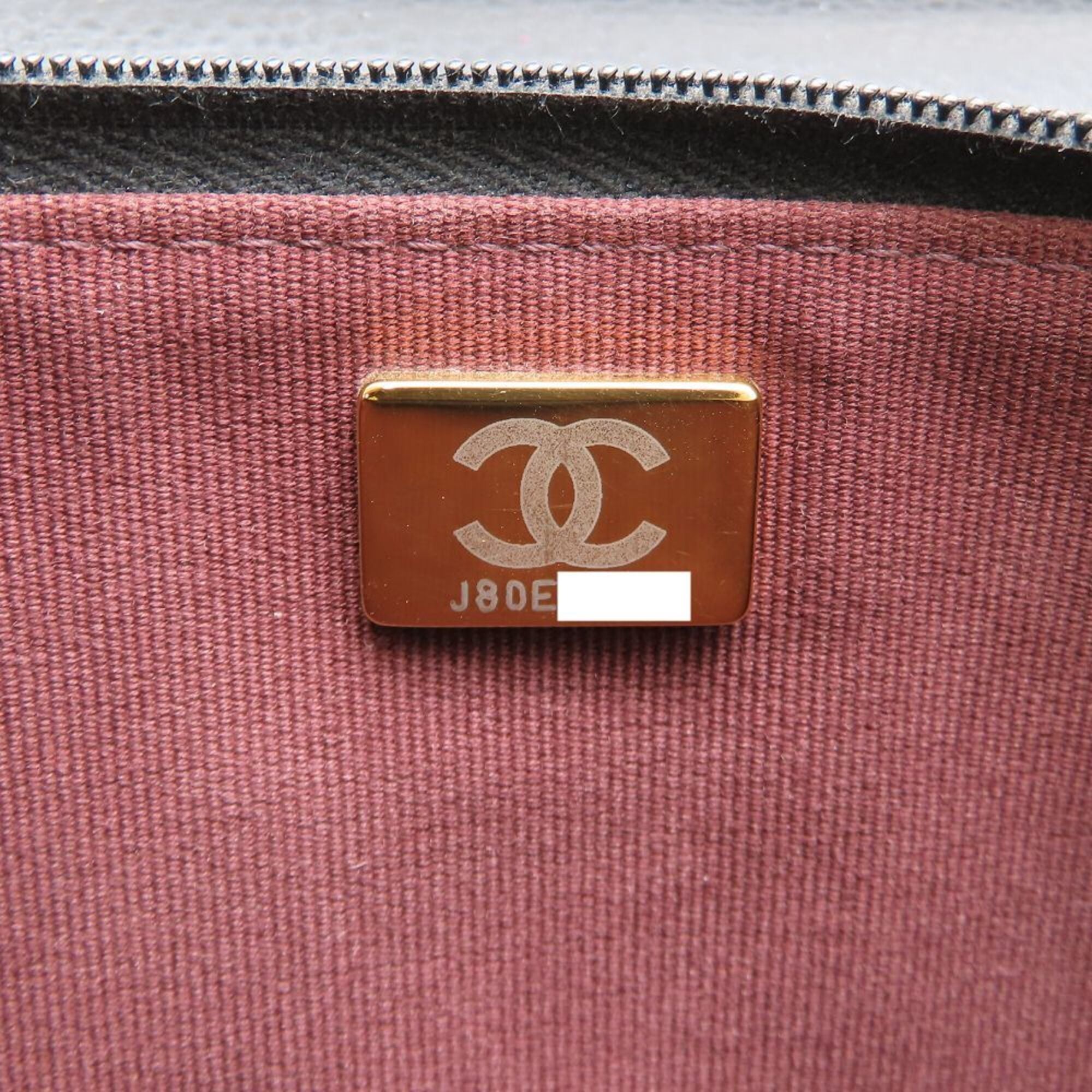 Chanel Black Grained Calfskin Chain/Shoulder Wallet (Pre-Owned)
