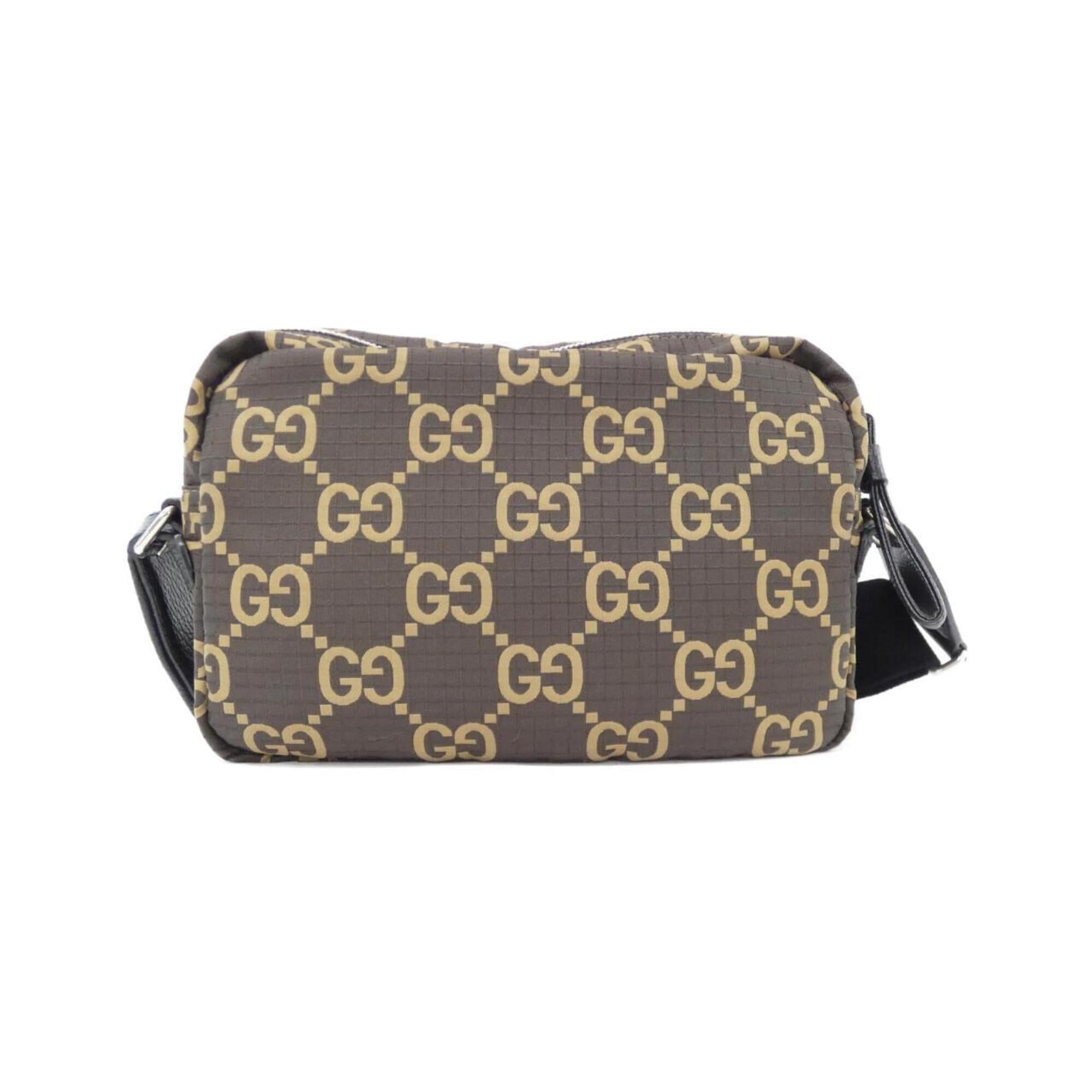 Gucci Beige Polyester Shoulder Bag (Pre-Owned)