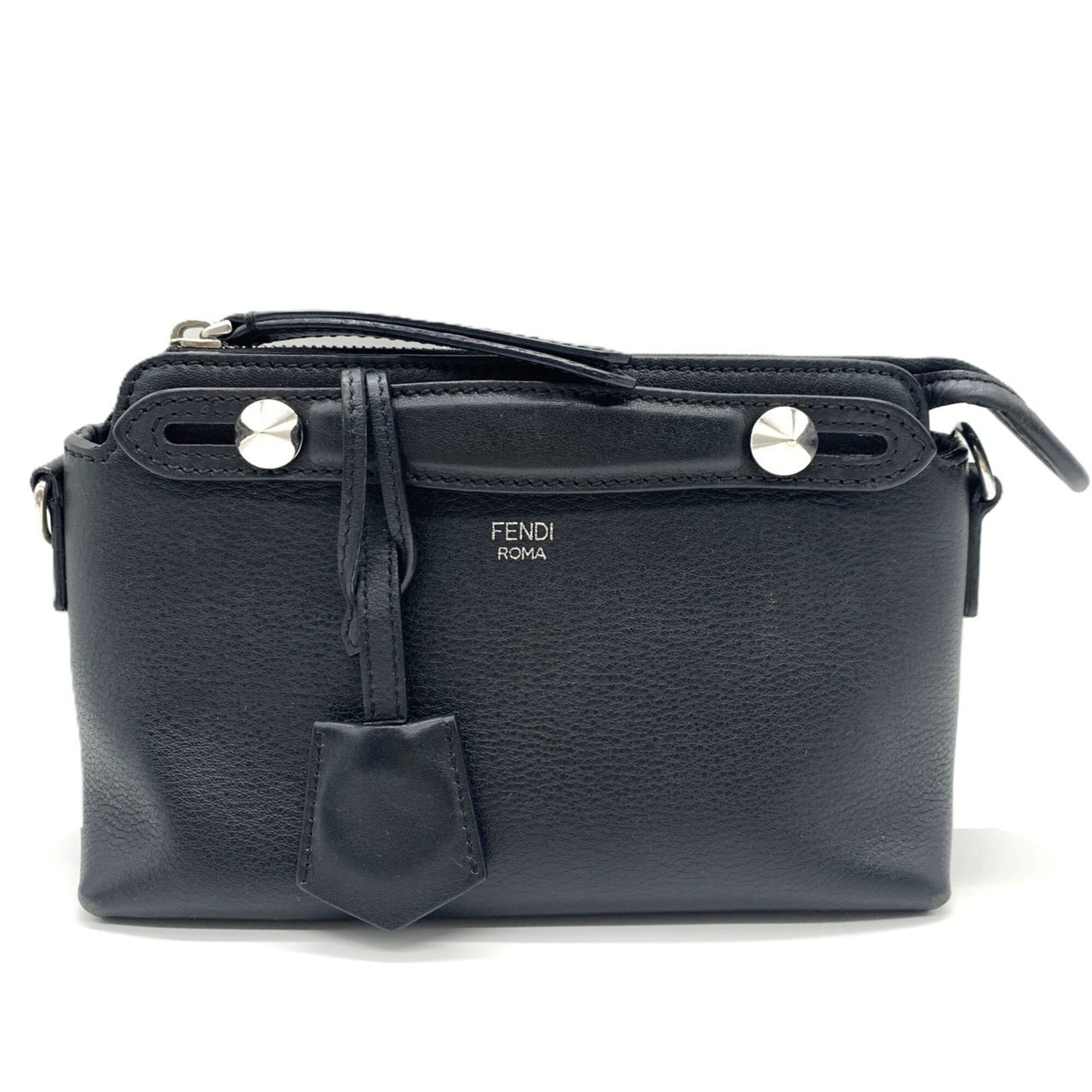 Fendi Black Leather Shoulder Bag (Pre-Owned)