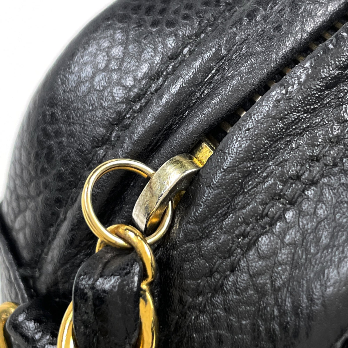 Chanel Matelasse Black Grained Calfskin Shoulder Bag (Pre-Owned)