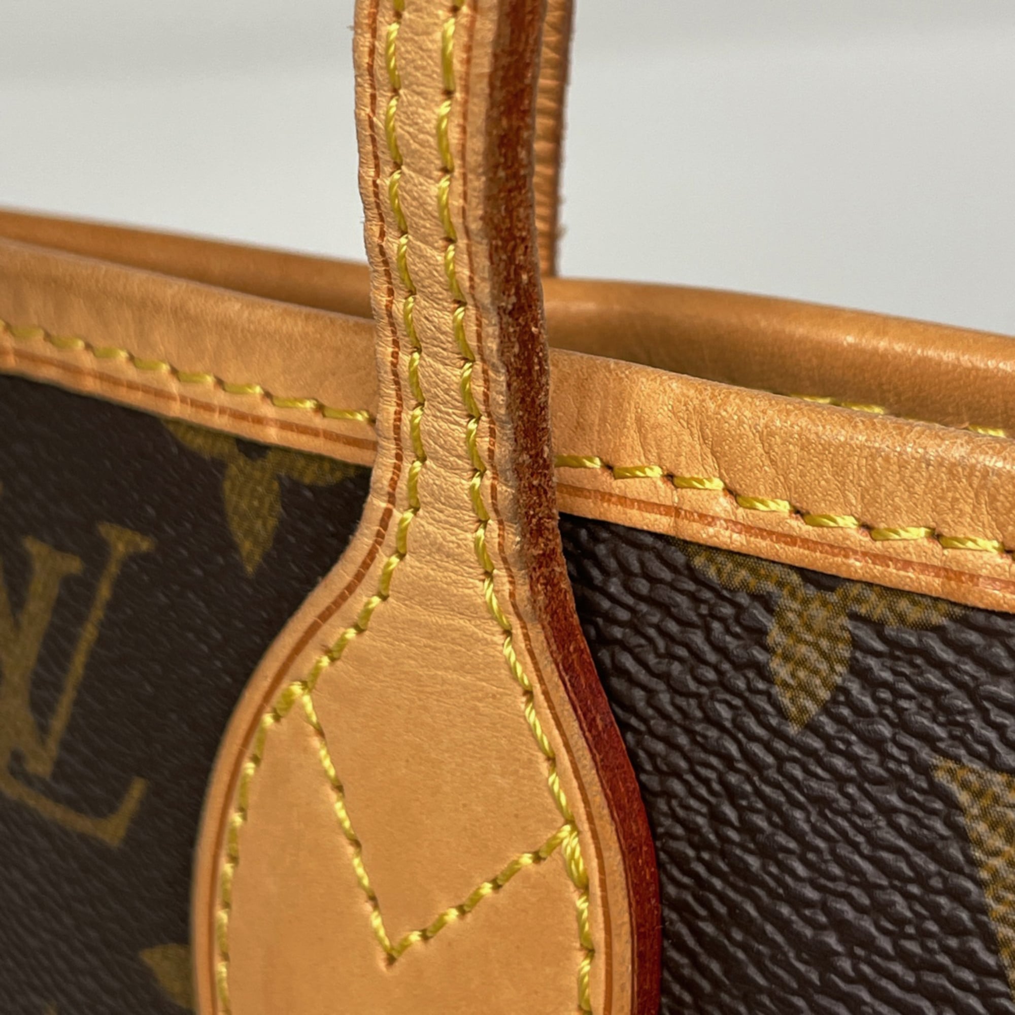Louis Vuitton Brown Monogram Shoulder Bag Tote Bag (Pre-Owned)