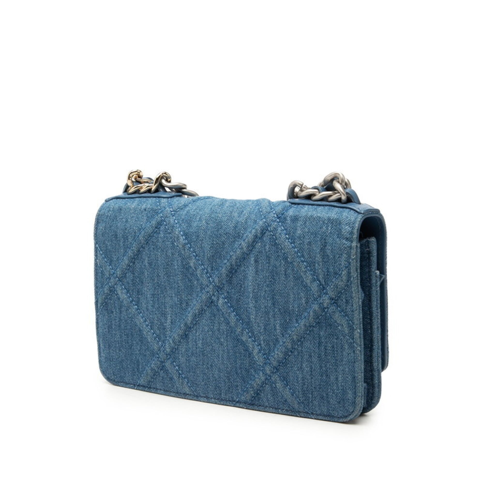 Chanel Matelasse Blue Silver Denim Leather Shoulder Bag (Pre-Owned)