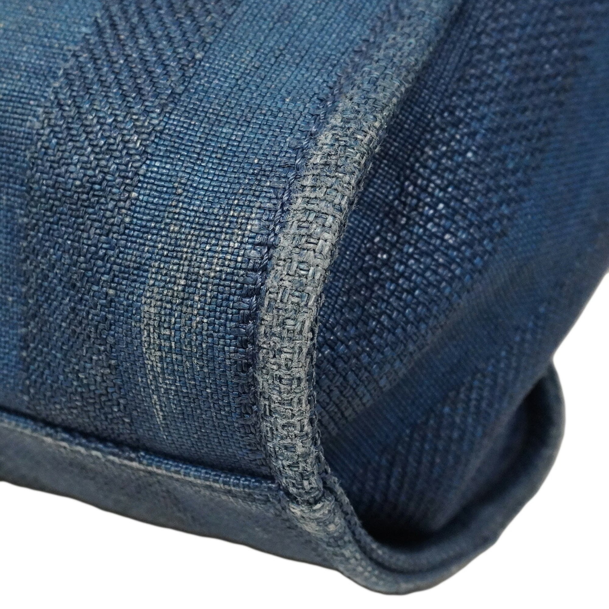 Chanel Navy Tweed Tote Bag (Pre-Owned)