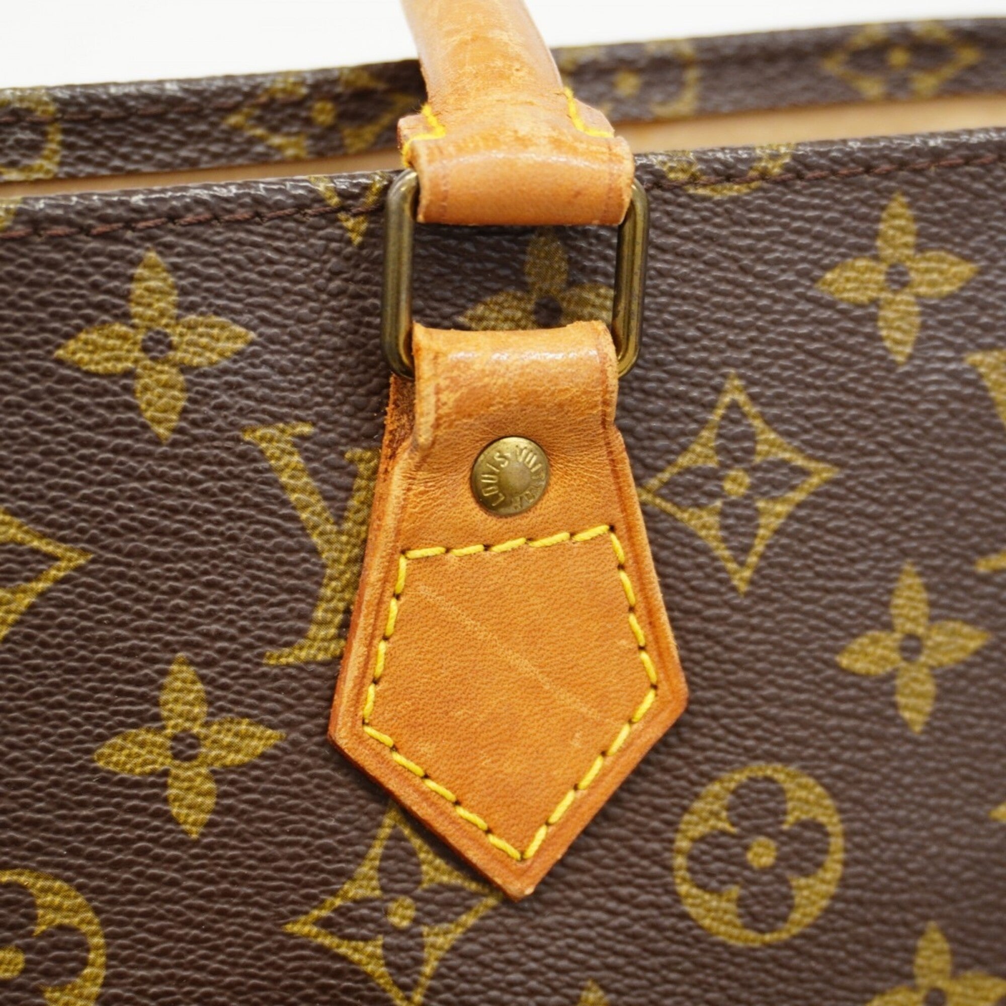 Louis Vuitton Brown Tote Bag (Pre-Owned)