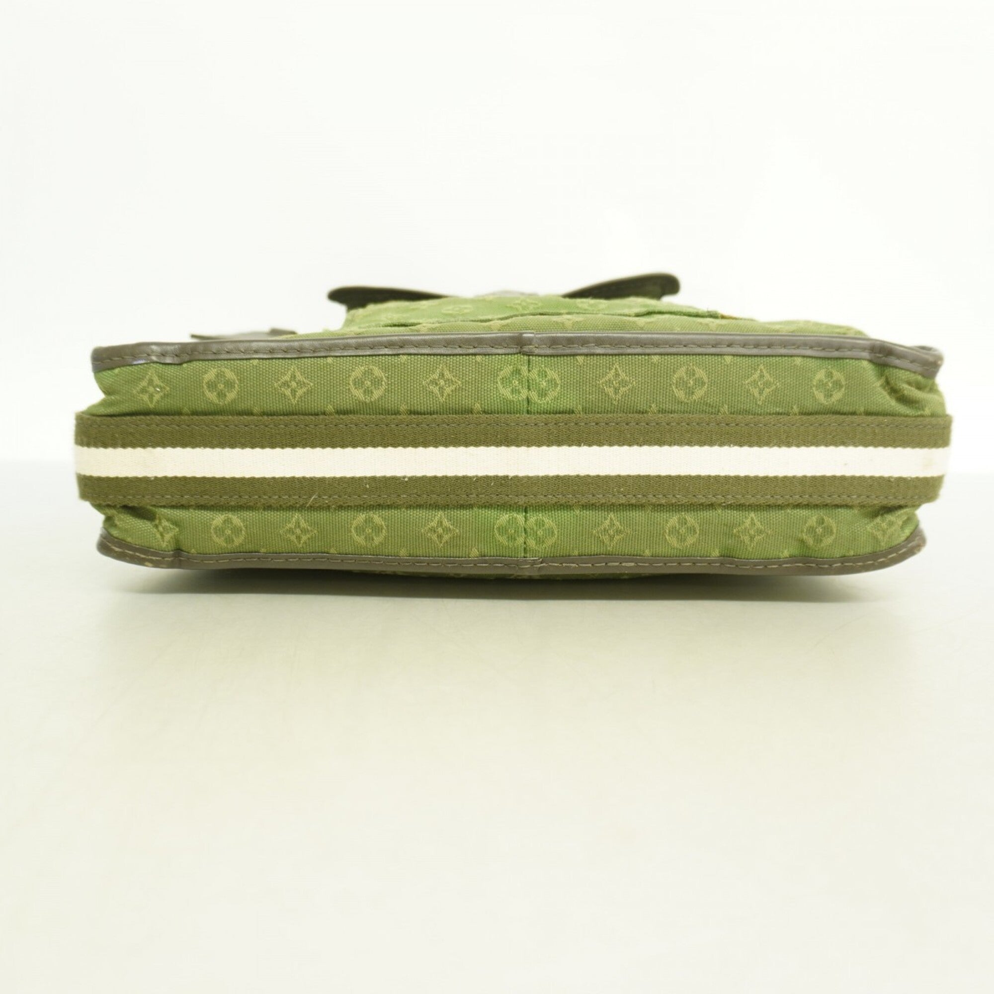 Louis Vuitton Tst Khaki Shoulder Bag (Pre-Owned)