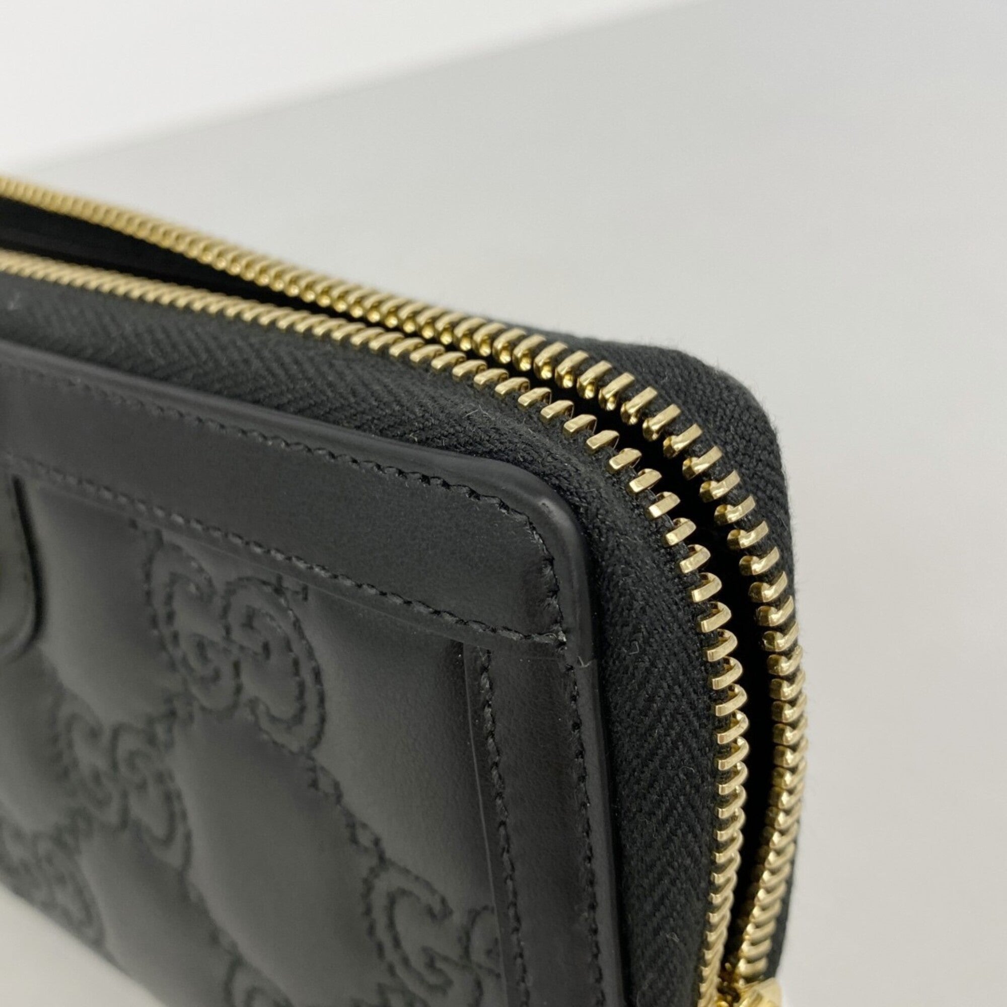 Gucci Black Leather Long Wallet (Bi-Fold) (Pre-Owned)