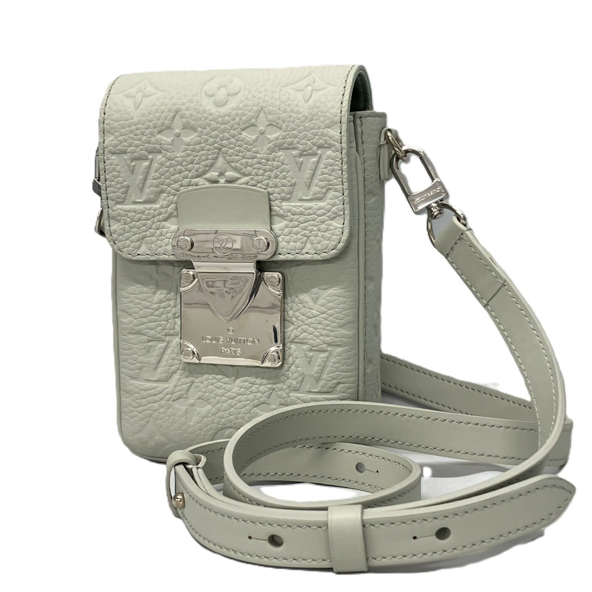 Louis Vuitton Mint Blue Leather Shoulder Bag (Pre-Owned)