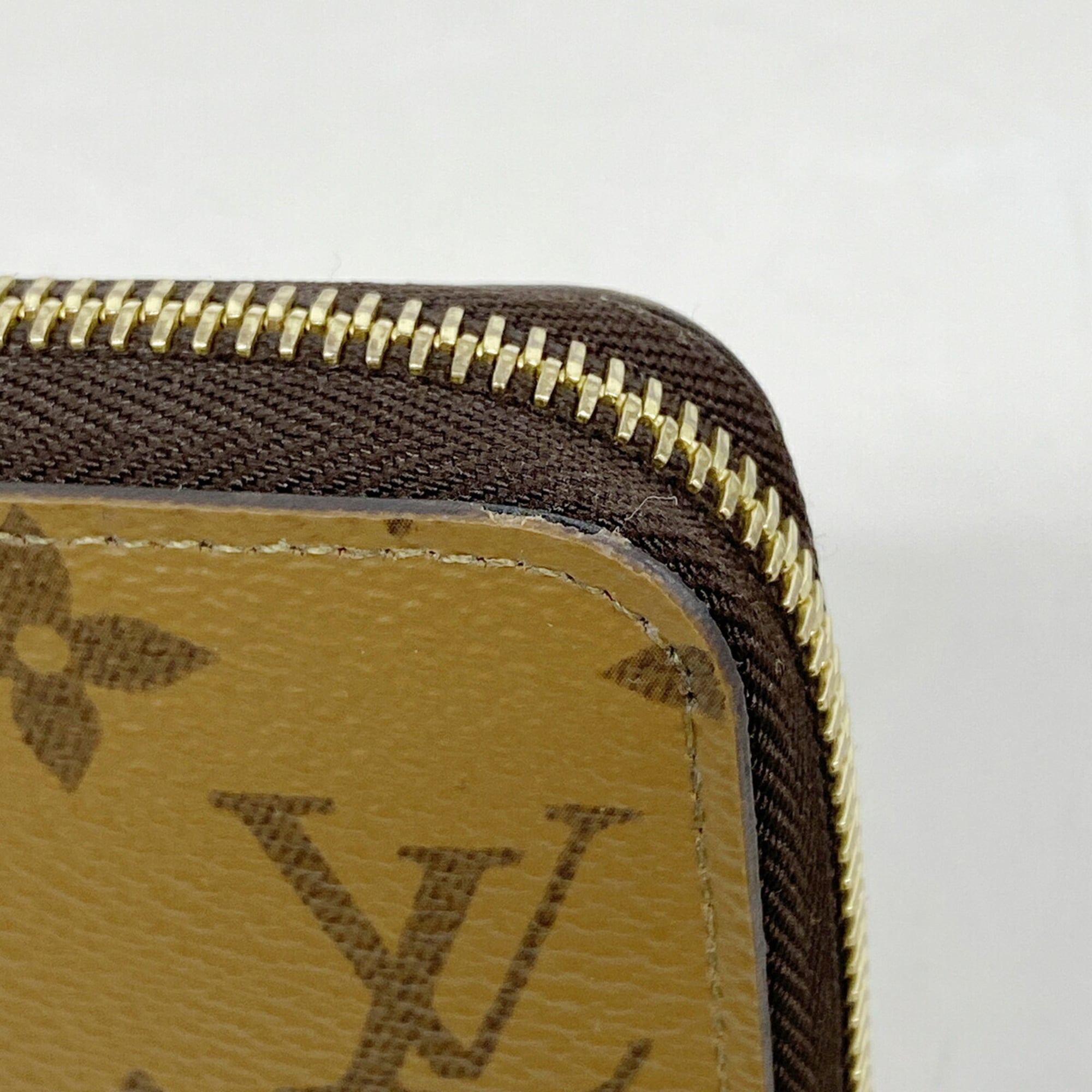 Louis Vuitton Brown Long Wallet (Bi-Fold) (Pre-Owned)